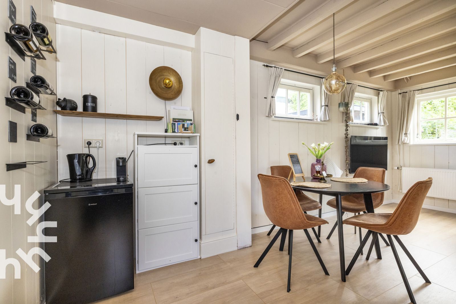 Fietsen in de natuur bij NH495 vakantiehuis, Sint-Pancras, Noord-Holland.