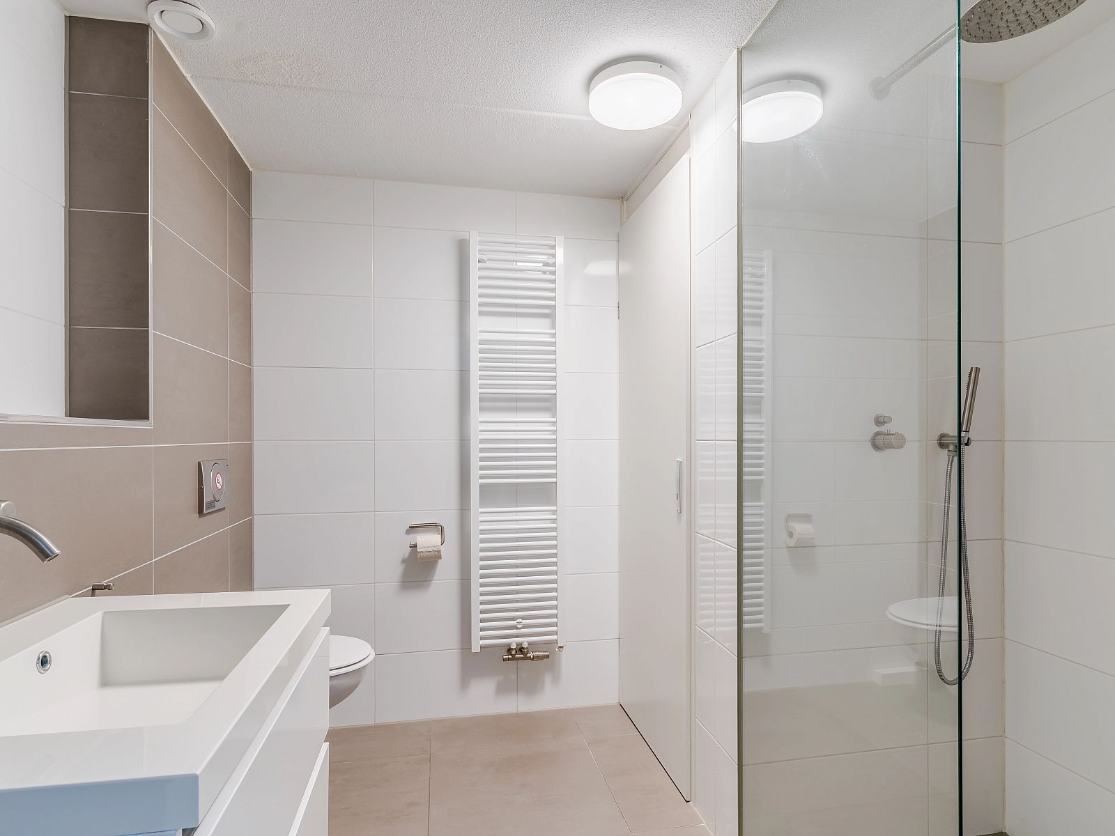 Guest house 4842110 - Bungalow Noord-Holland noord - 6 persoons bungalow | 6L2