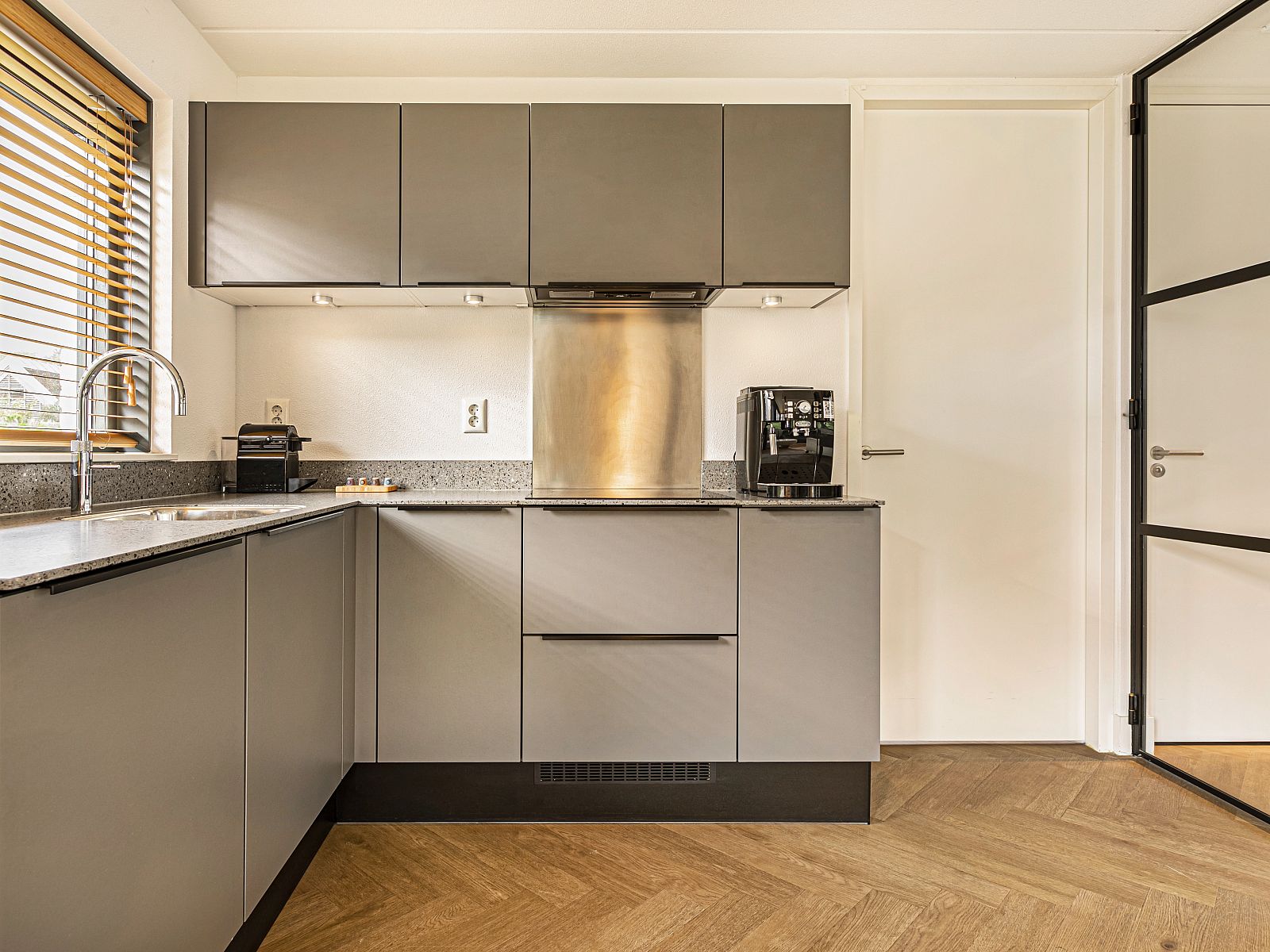 Guest house 4842131 - Bungalow Noord-Holland noord - 6-persoons woning | 6EL