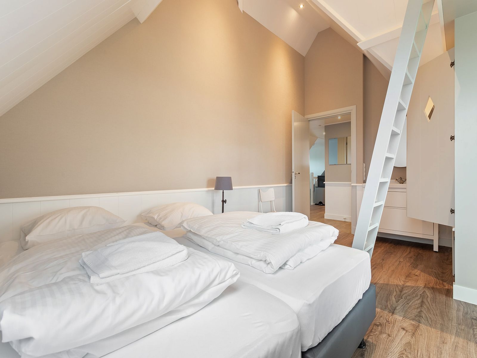 Guest house 484602 - Holiday property Noord-Holland noord - Onder de Molen 10 pers