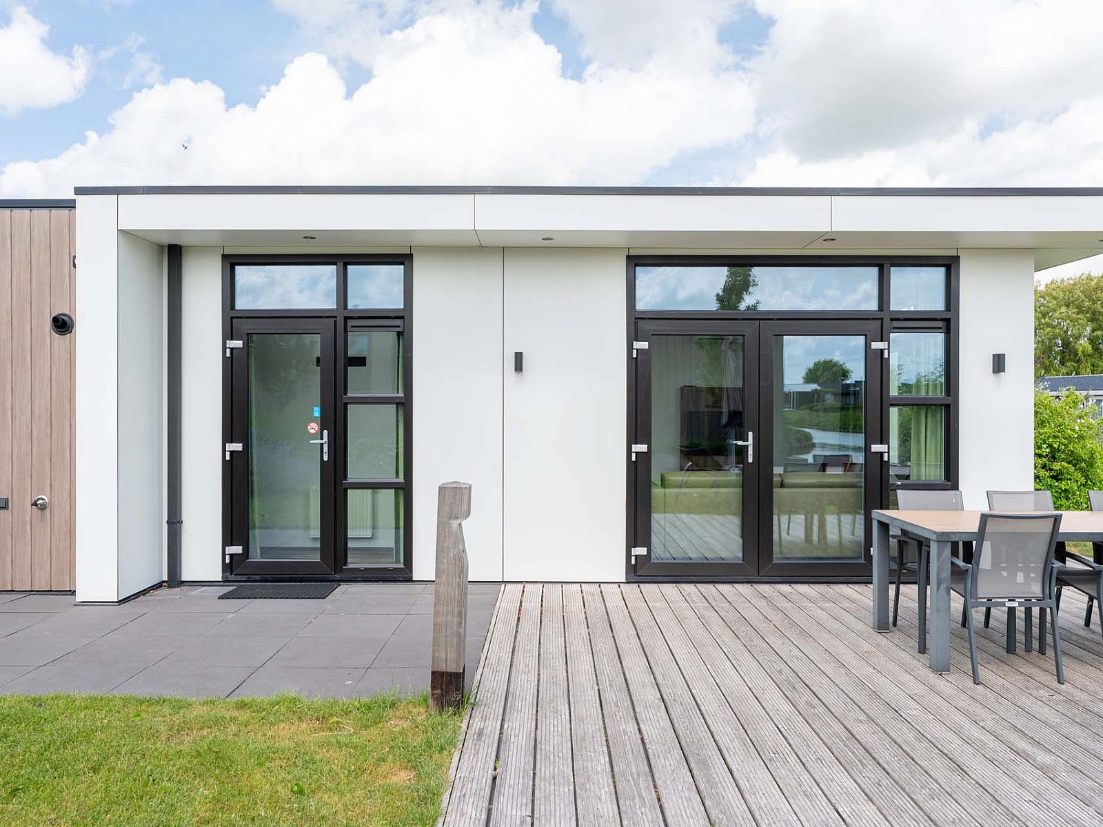 Guest house 490364 - Chalet Noord-Holland midden - Chalet in Berkhout