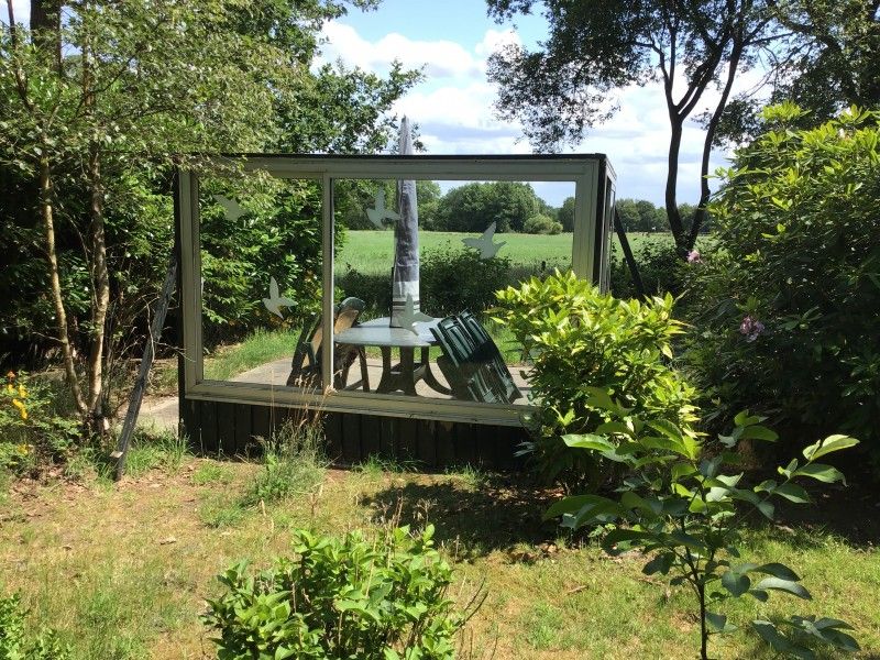 Auenbereich von Mapadodo in Nutter, Twente mit Blick auf grne Felder.