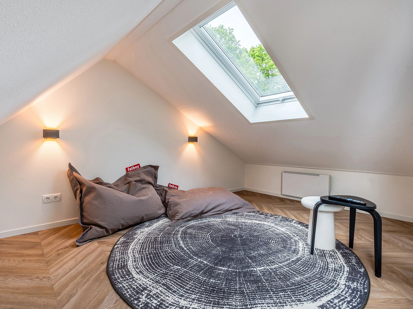 Modern bathroom in 4-bed dog house 4LD, Beuningen, Twente, with double sink.