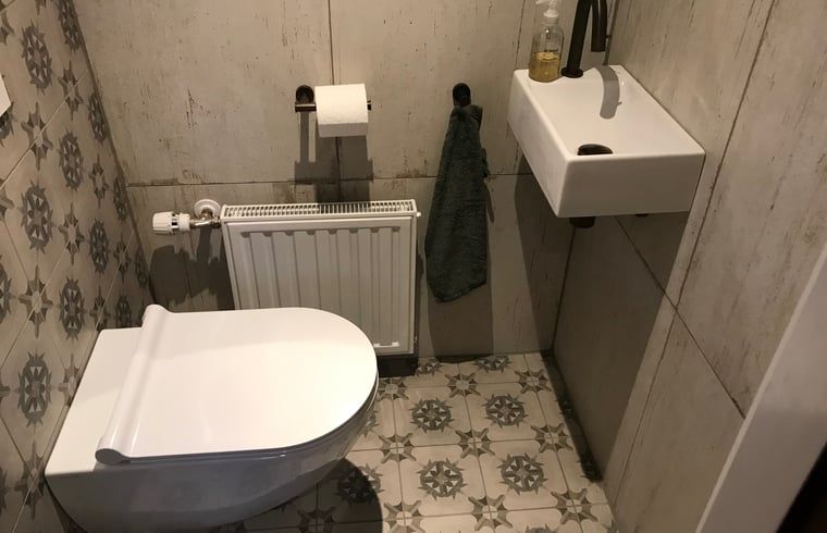 Kinderbett in Cottage in Weerselo, Ferienhaus in Twente, Overijssel fuer familienfreundlichen Aufenthalt.