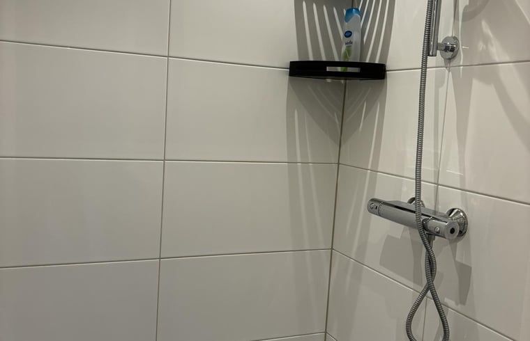 Dusche im Ferienhaus in Enschede, Ferienhaus in Twente.