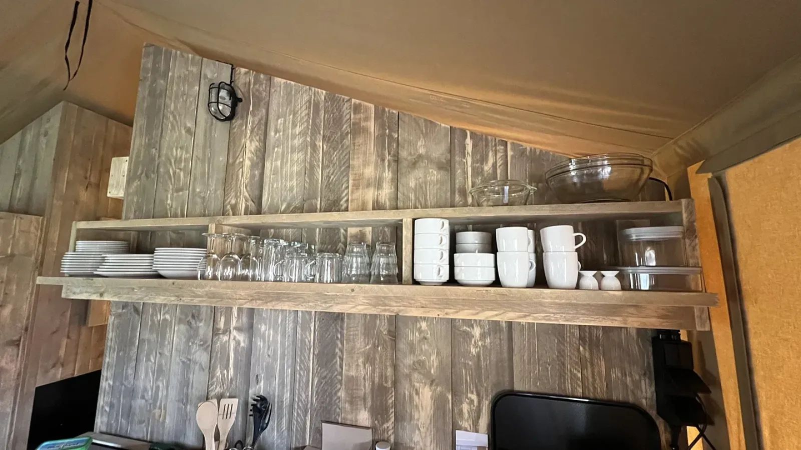 Guest house 522907 - Tent house Twente - Luxury Safaritent