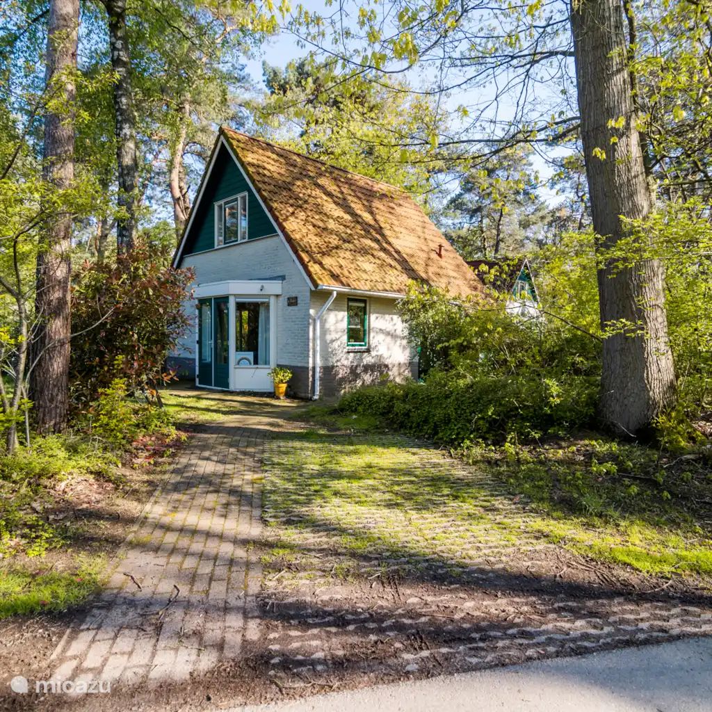 Verblijf 522953 - Vakantiewoning Twente - 4 persoons stenen bosvilla