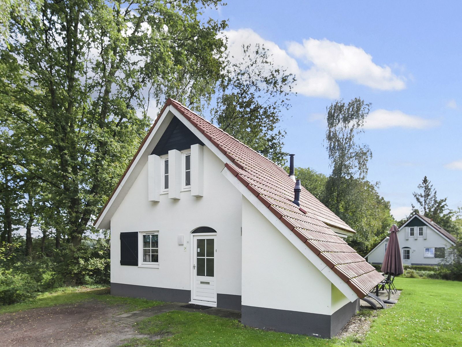 Vorderseite von Landgoed De Elsgraven 6-Personen-Bungalow 6B, Enter, Twente.