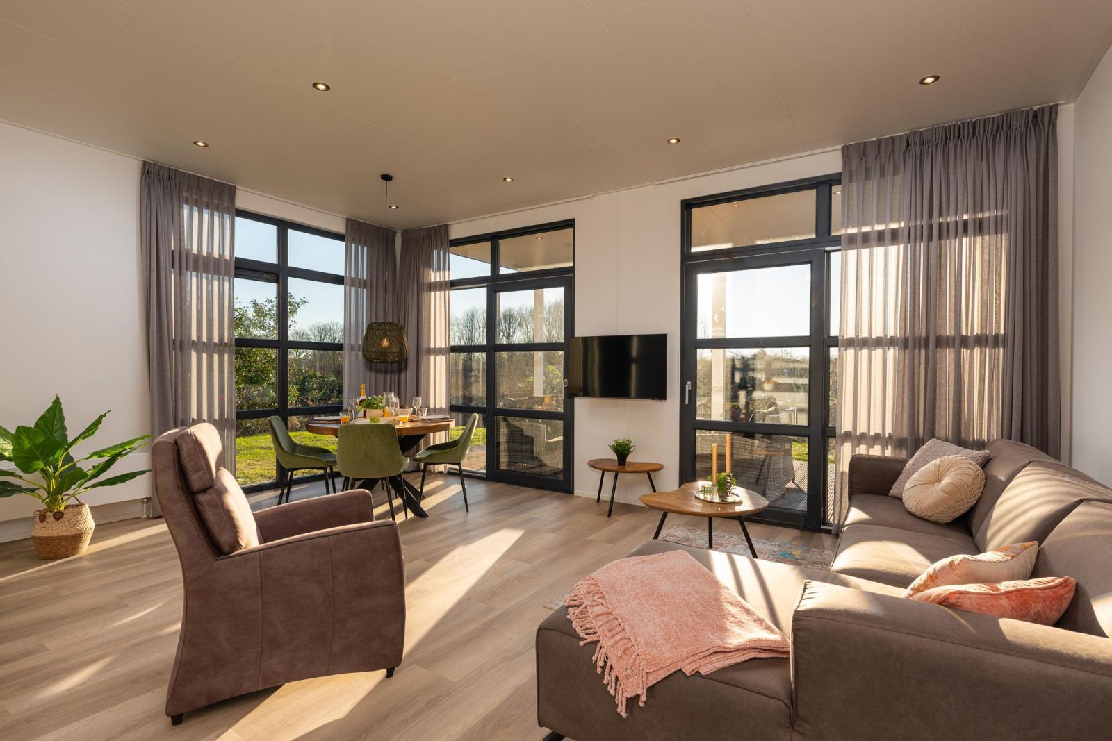 Unterkunft 523146 - Ferienhaus Twente - Vogellodge + hottub