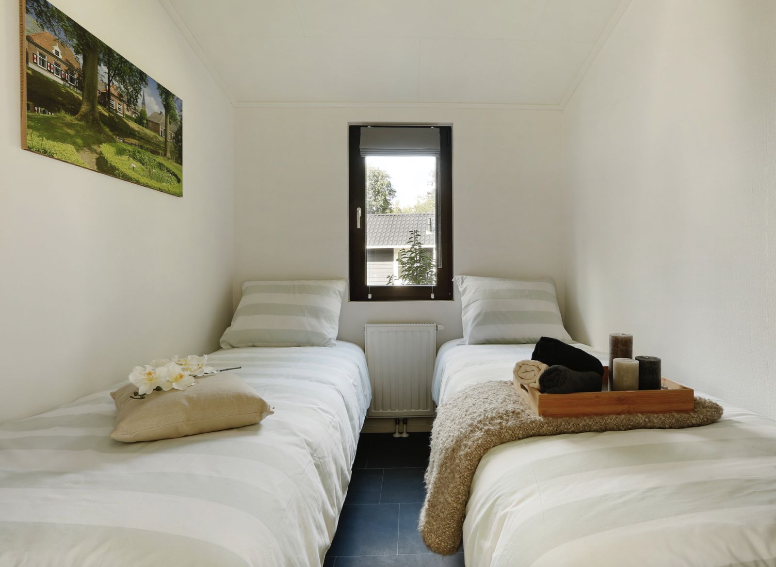 Guest house 523148 - Holiday property Twente - Boslodge + privé sauna en hottub