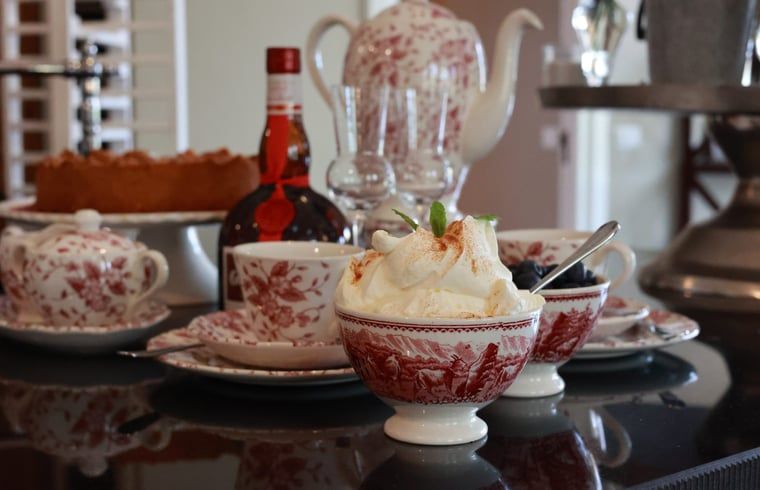 Leckere Desserts im Huisje im Ferienhaus Denekamp, kulinarische Erfahrung in Twente, Overijssel.