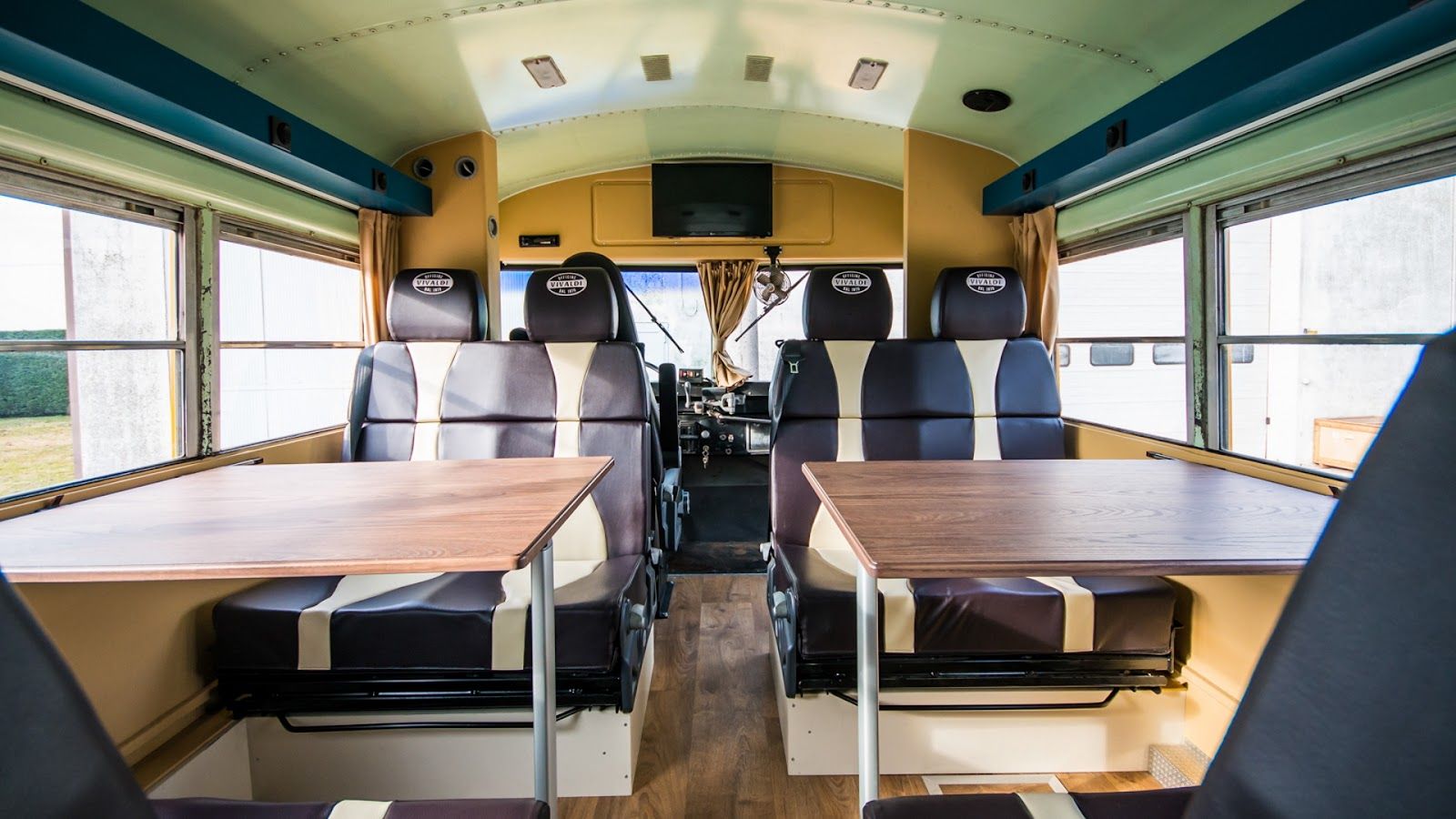 Verblijf 523441 - Vakantiewoning Twente - Schoolbus Papillon