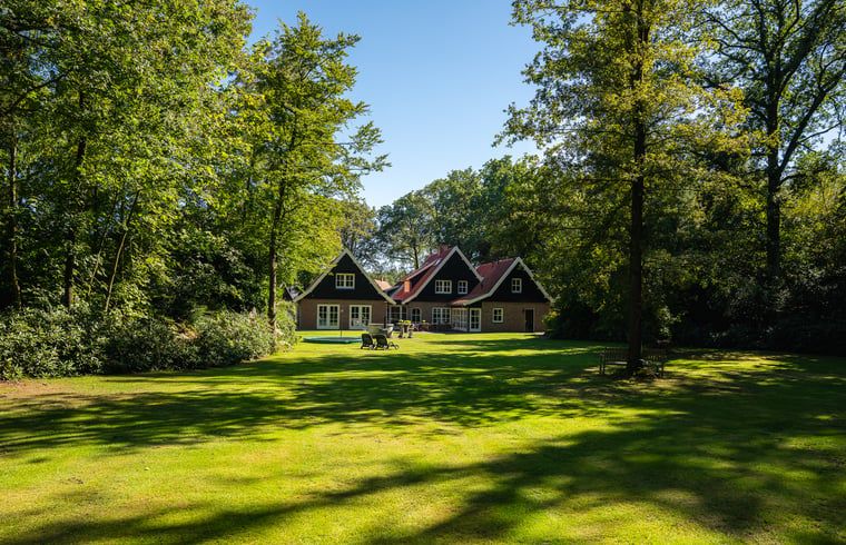 Geniet van de rust bij Huisje in Losser, een vakantiehuis omringd door groene natuur in Twente, Overijssel.