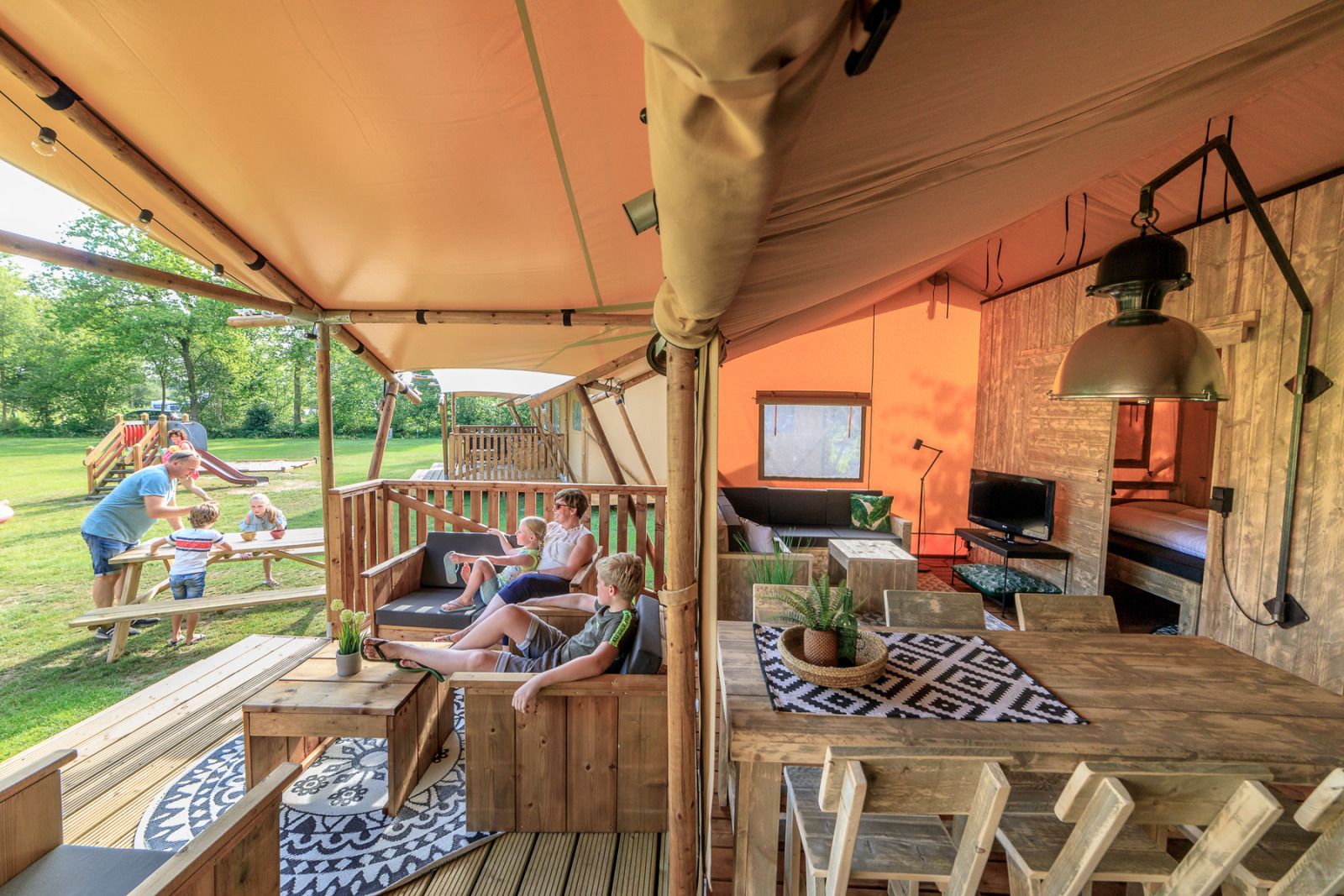 Verblijf 523908 - Tenthuis Twente - Safaritent Vogelkers