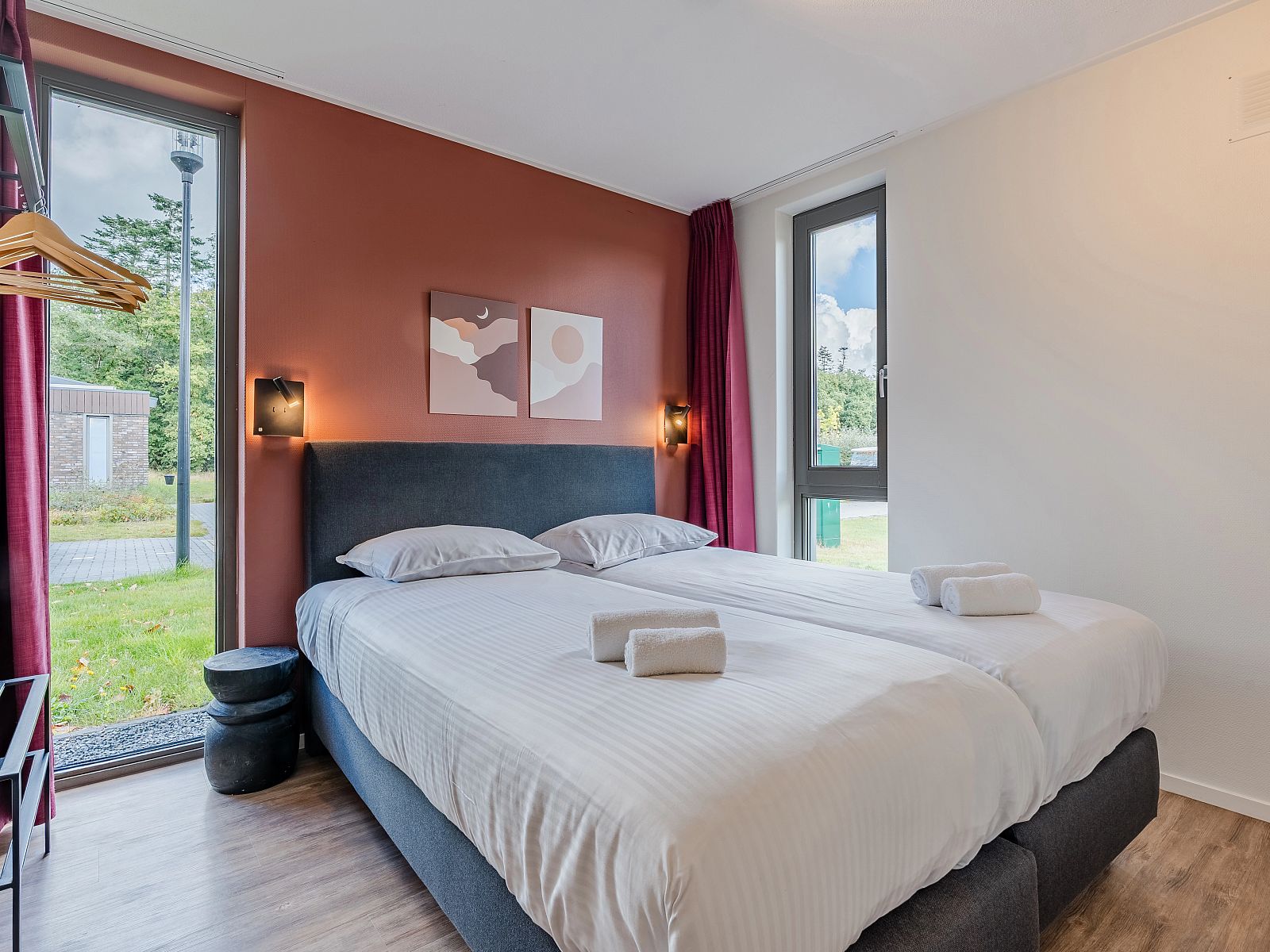 Moderne Kueche im Ferienhaus Sallandse Heuvelrug, Hoge Hexel, mit kompletter Ausstattung fuer komfortables Kochen.