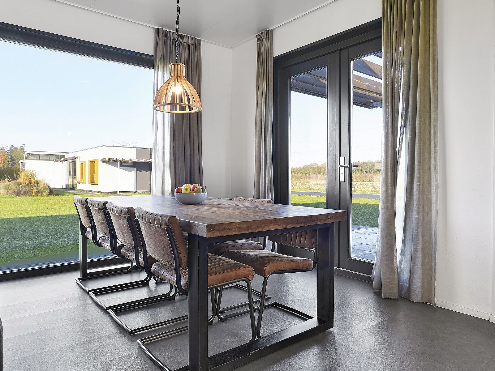 Verblijf 524284 - Bungalow Twente - Sallandse Heuvelrug | 8-persoons woning - Breed toegankelijk