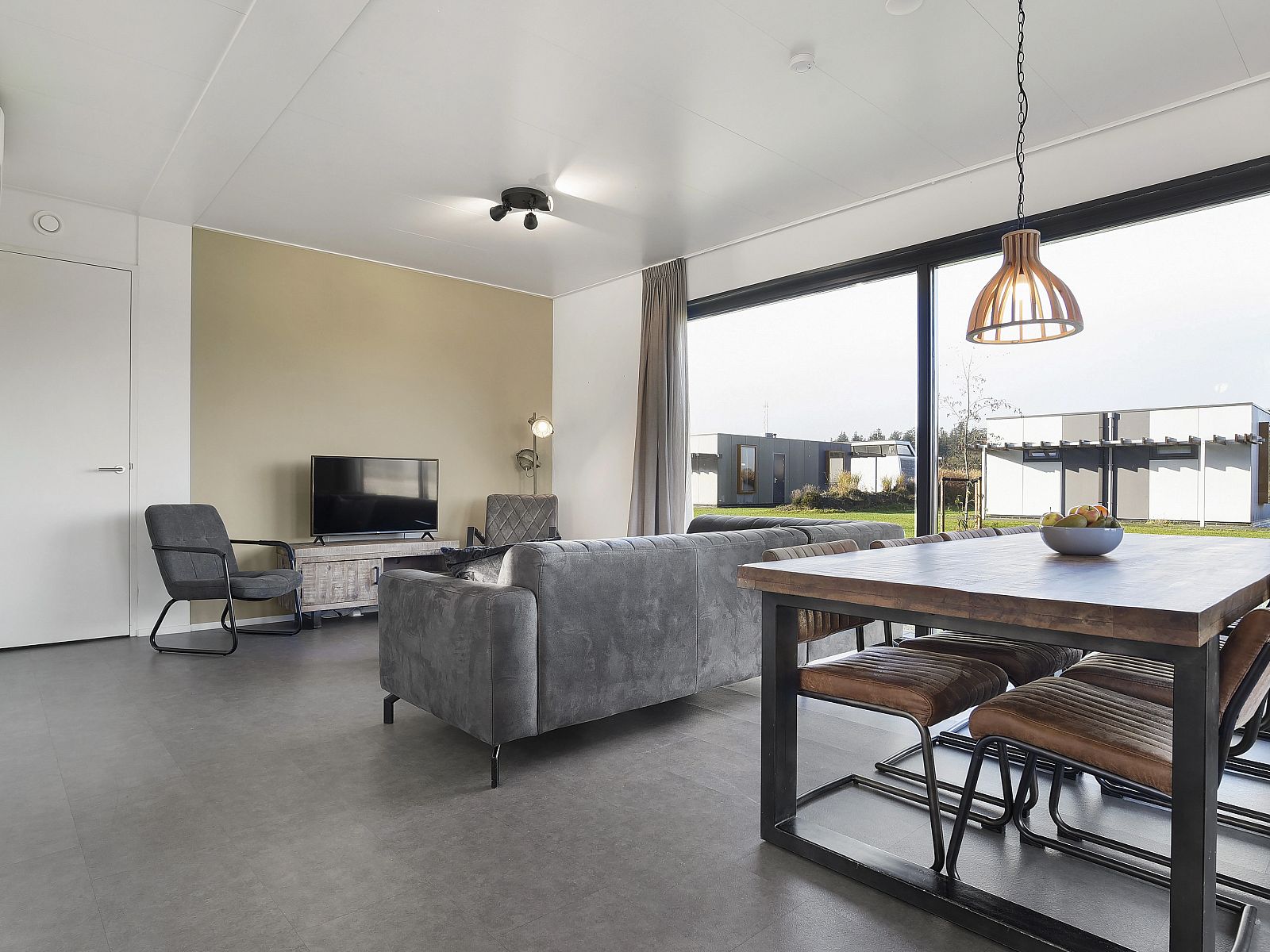 Verblijf 524284 - Bungalow Twente - Sallandse Heuvelrug | 8-persoons woning - Breed toegankelijk