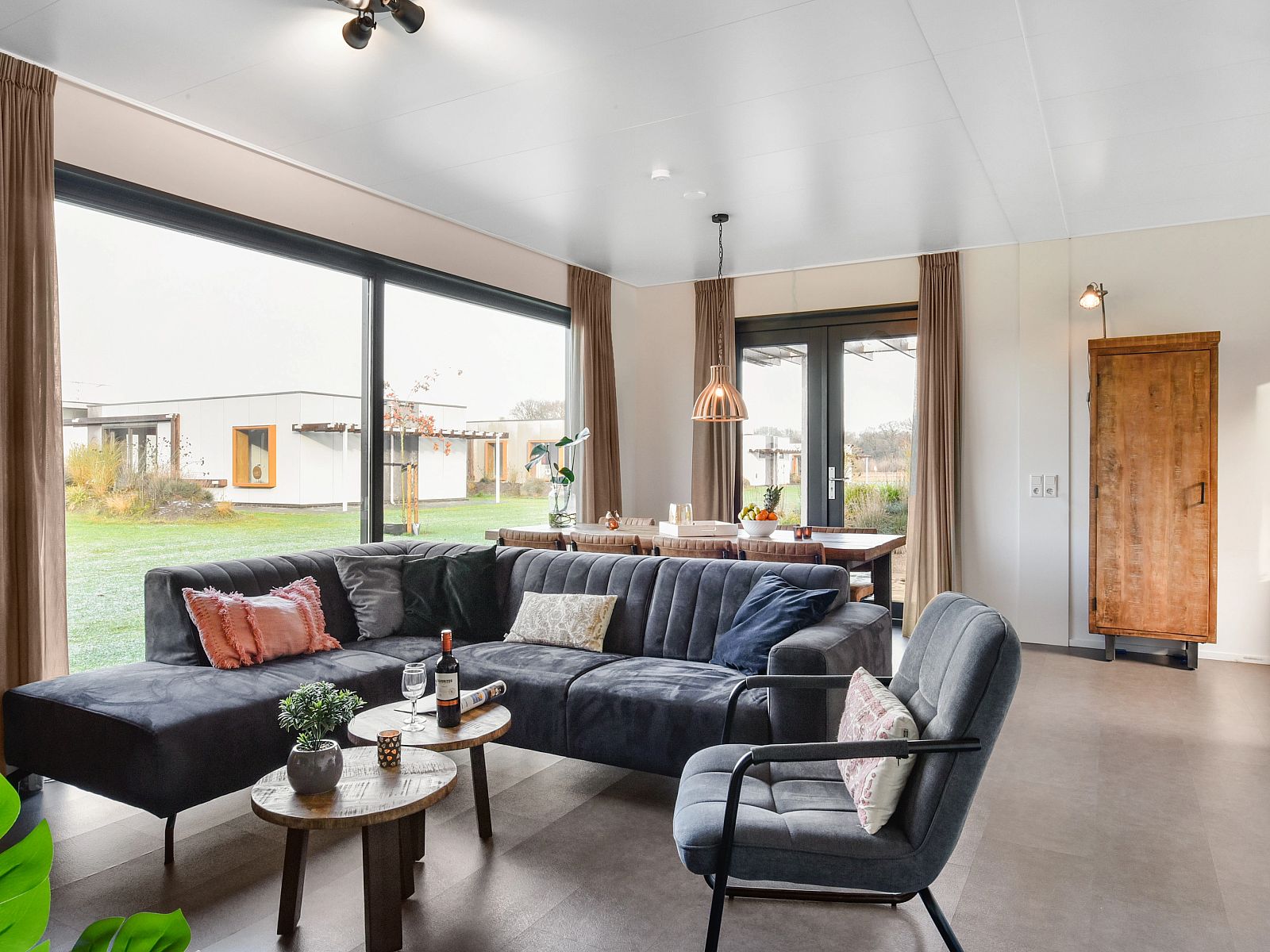 Verblijf 524290 - Bungalow Twente - Sallandse Heuvelrug | 8-persoons woning | 8B