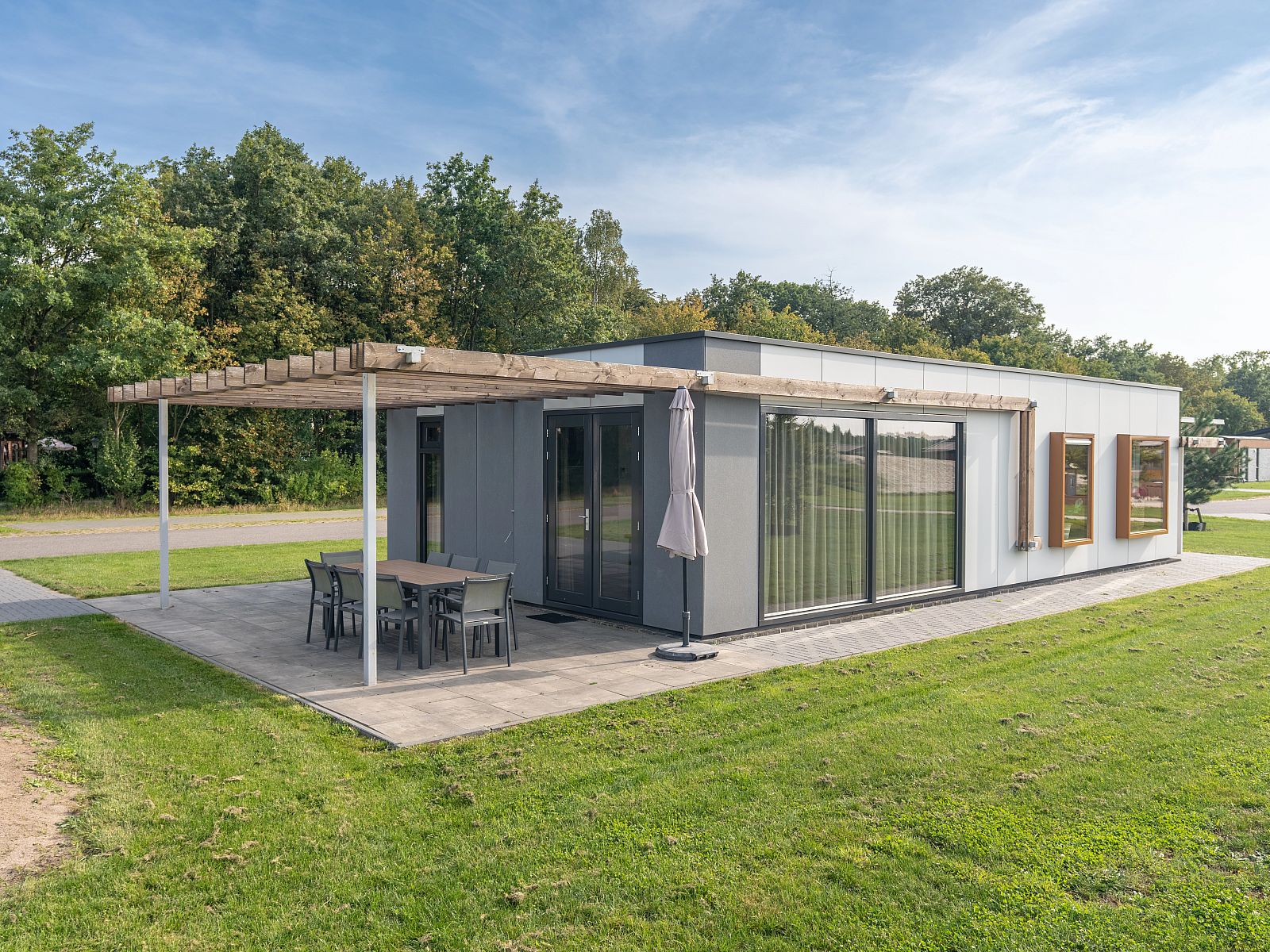 Verblijf 524290 - Bungalow Twente - Sallandse Heuvelrug | 8-persoons woning | 8B