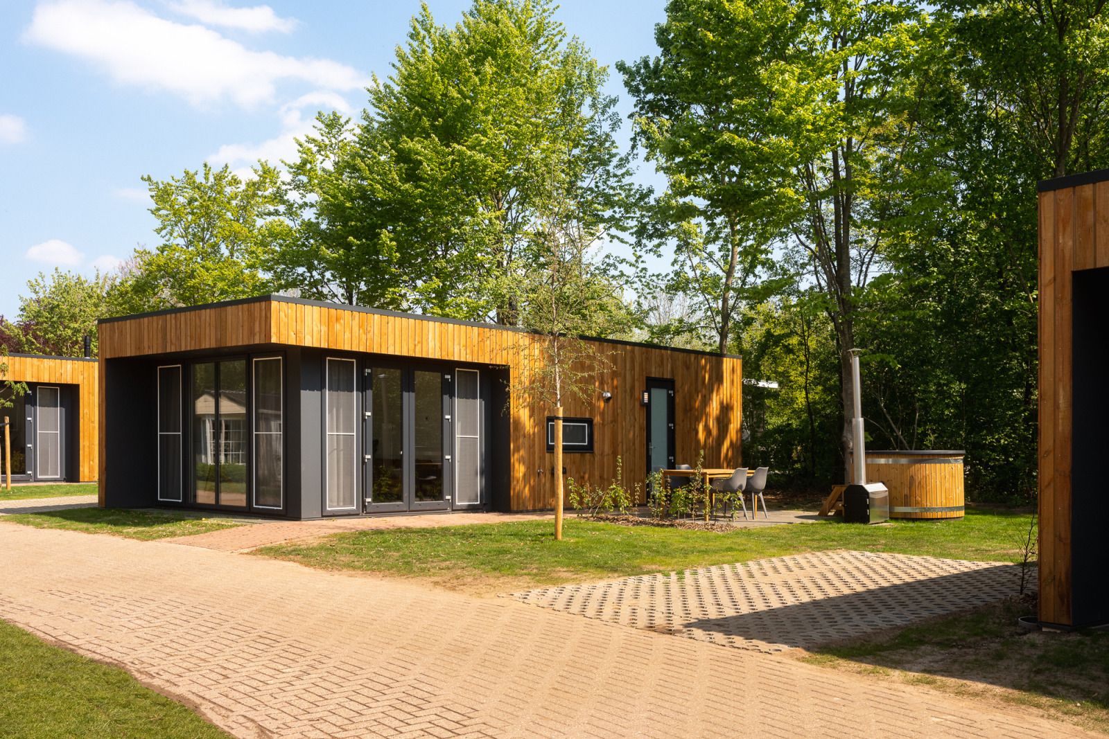 Verblijf 524626 - Vakantiewoning Twente - Happy Oak wellnesslodge met bubbeltub, ligbad, sauna en