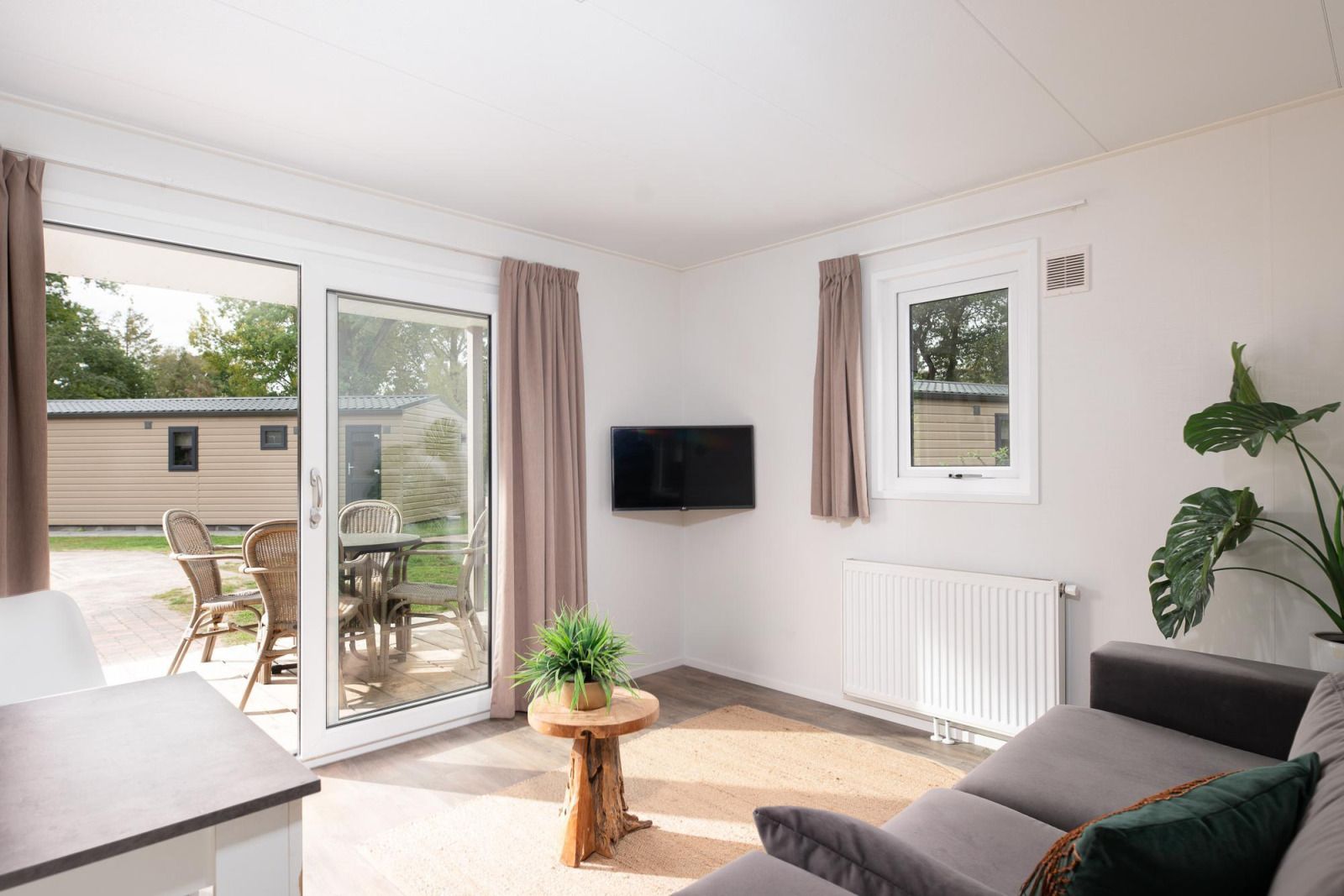 Verblijf 524630 - Vakantiewoning Twente - Bungalette comfort met veranda