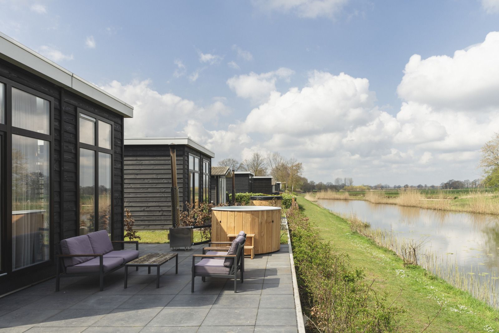 Guest house 524679 - Holiday property Twente - River Cabin + hottub