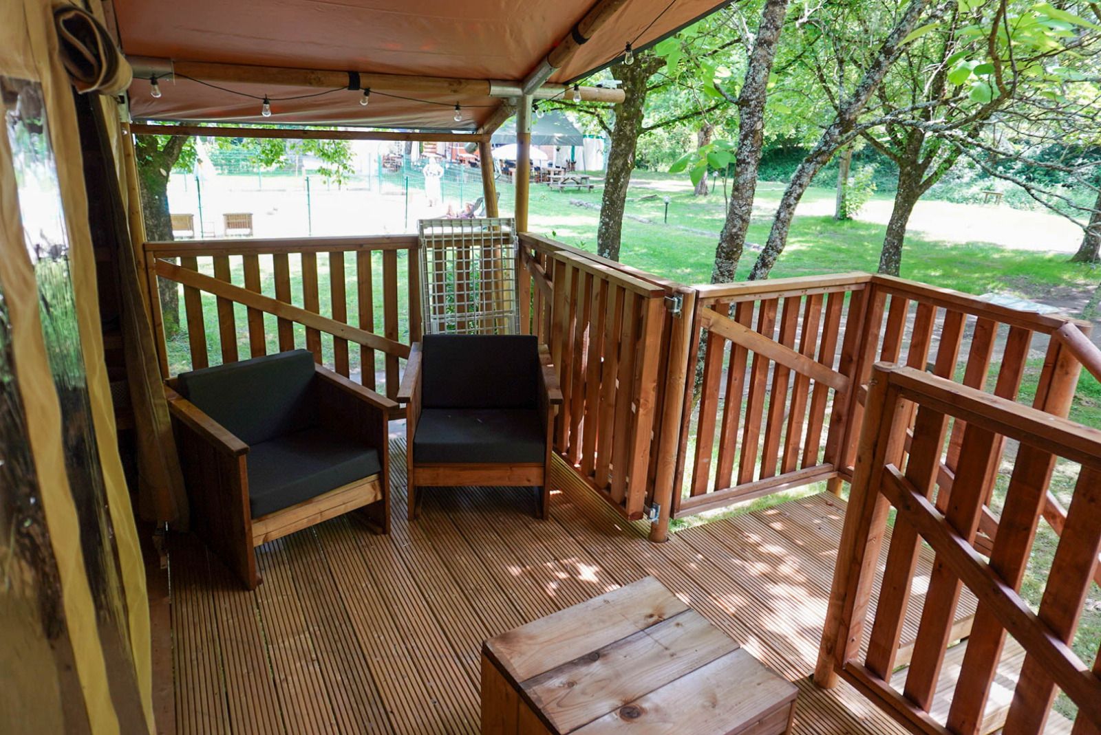 Verblijf 525308 - Tenthuis Twente - Safaritent 4 personen