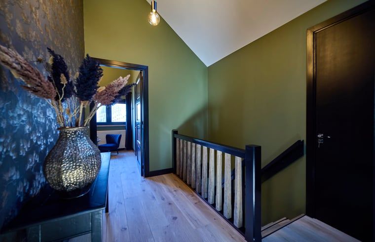 Sitzecke mit Gartenblick im Ferienhaus in Glane, Twente, Overijssel.