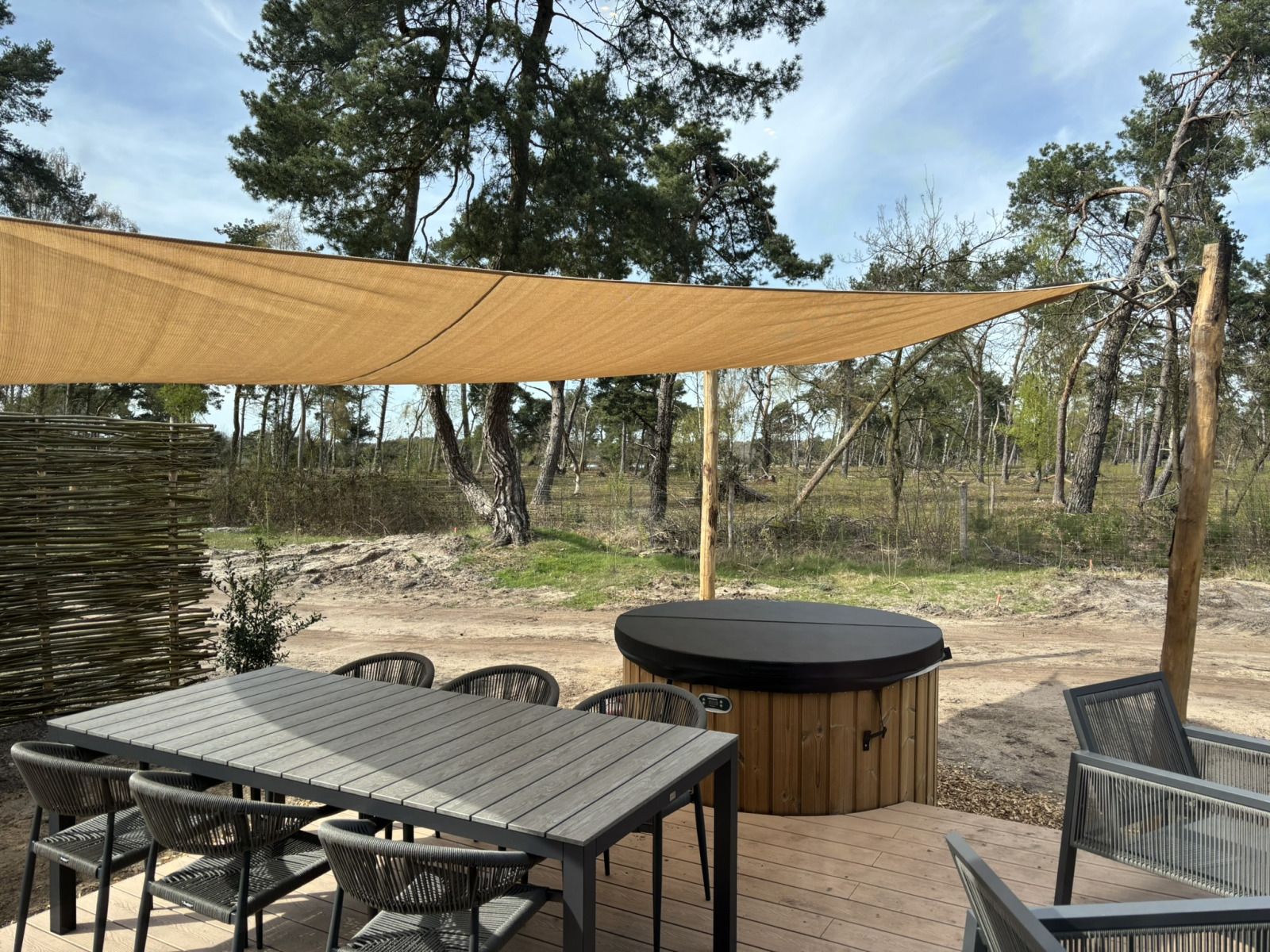 Guest house 526851 - Holiday property Twente - Boslodge met hottub & sauna