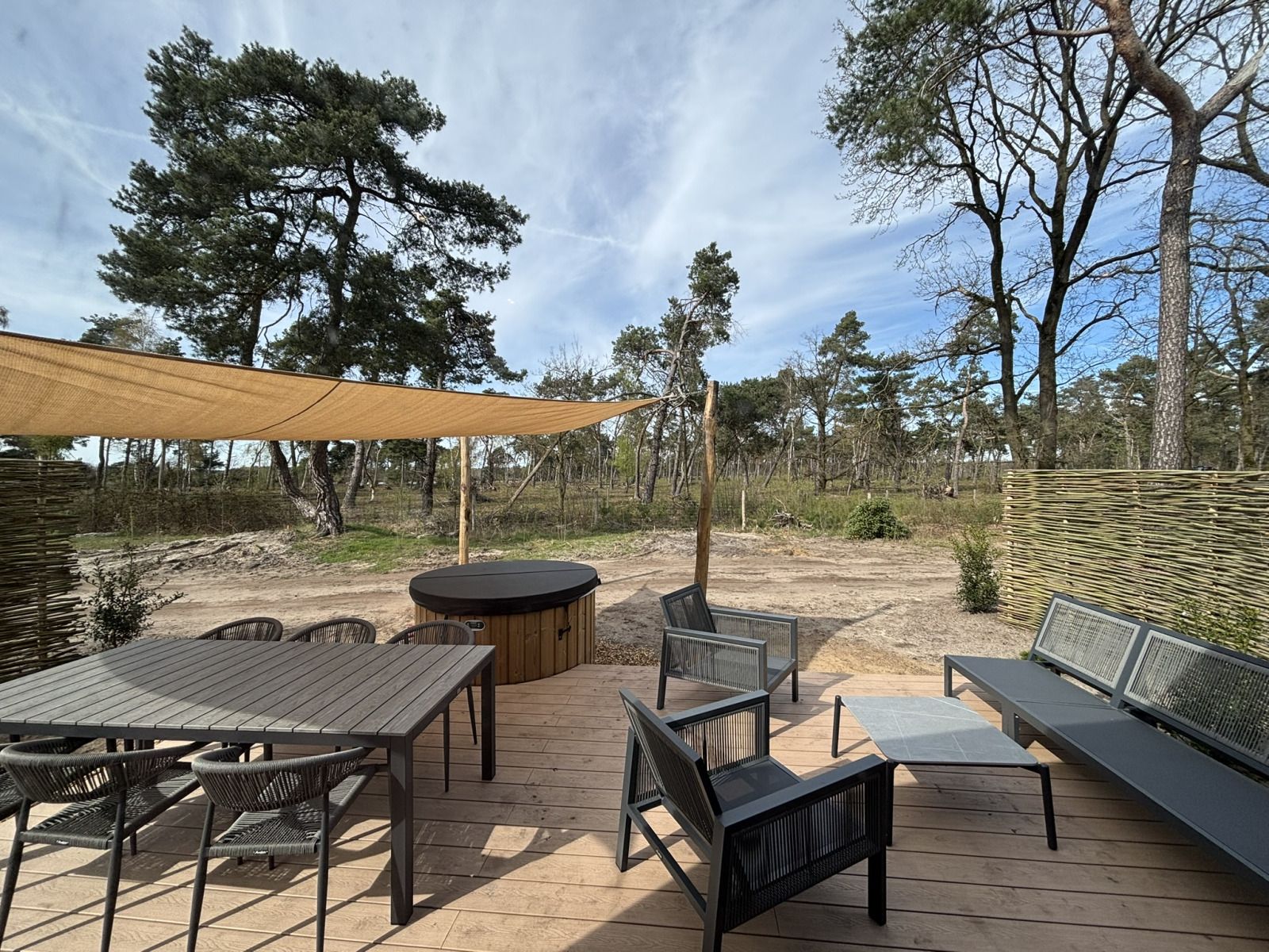 Guest house 526851 - Holiday property Twente - Boslodge met hottub & sauna