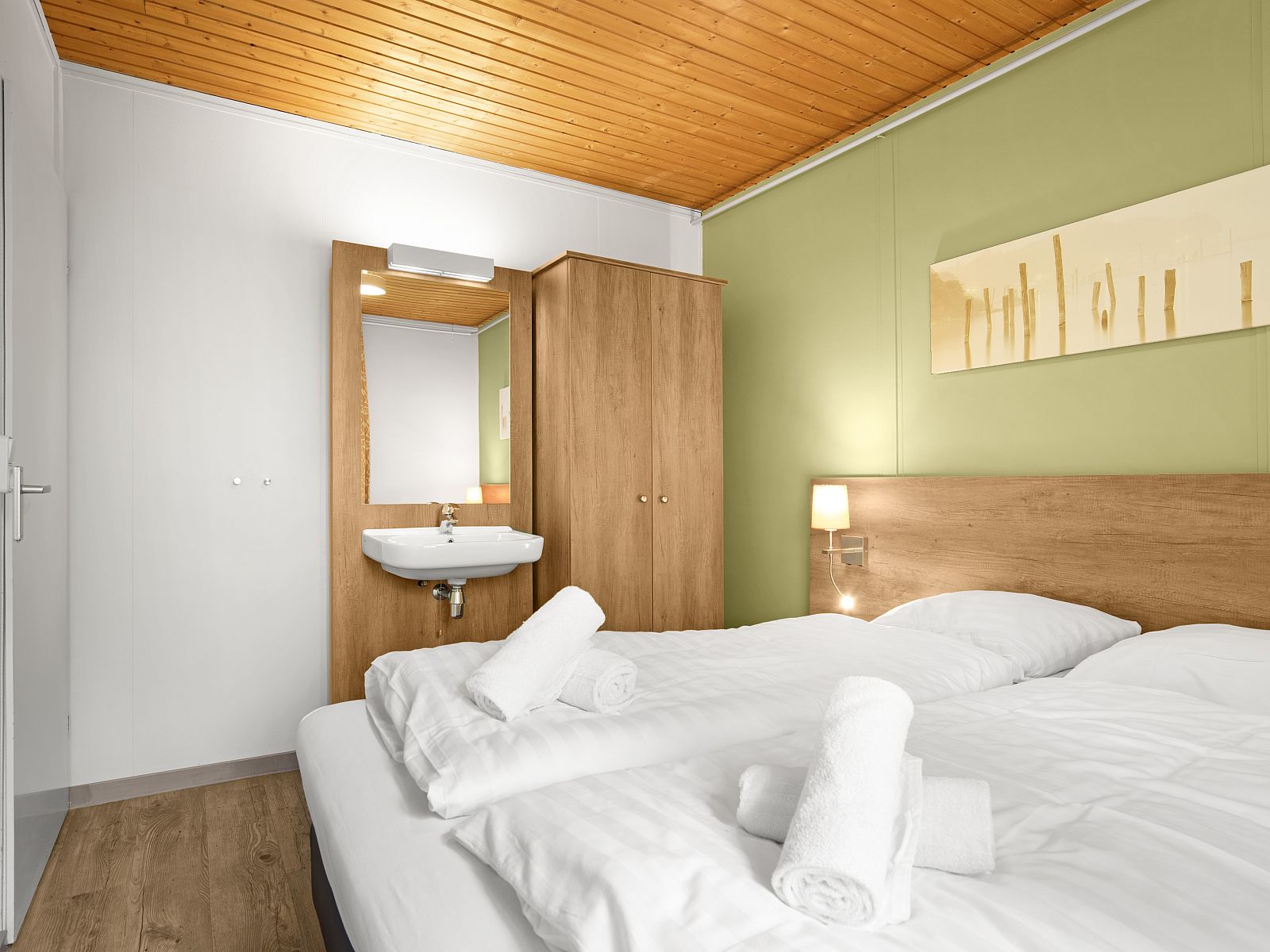 Rustige locatie aan het water bij Twenhaarsveld 4-persoons bungalow 4C, Holten, Overijssel.