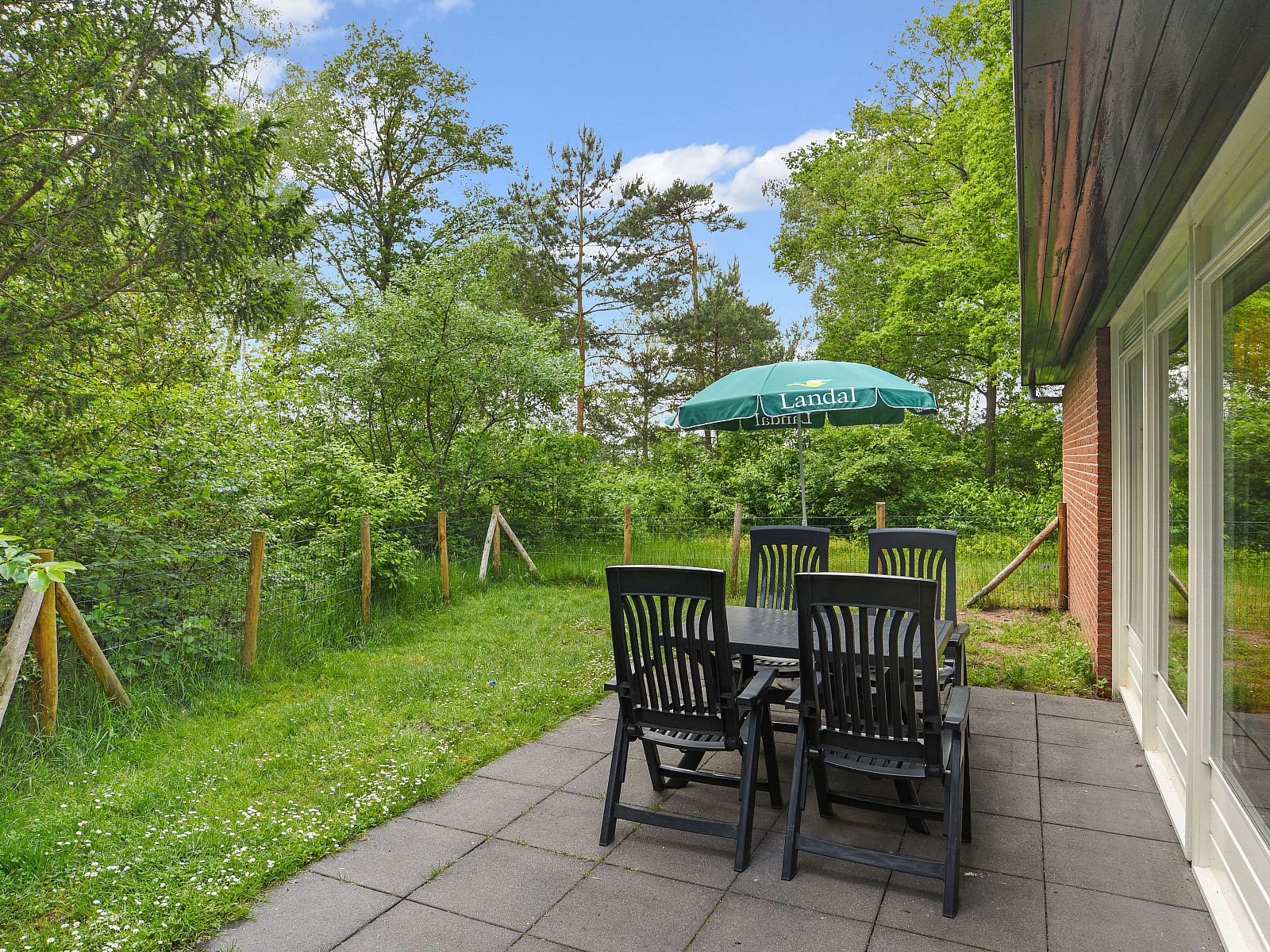 Guest house 5302111 - Bungalow Salland - Twenhaarsveld | 2-persoons hondenbungalow | 2CD