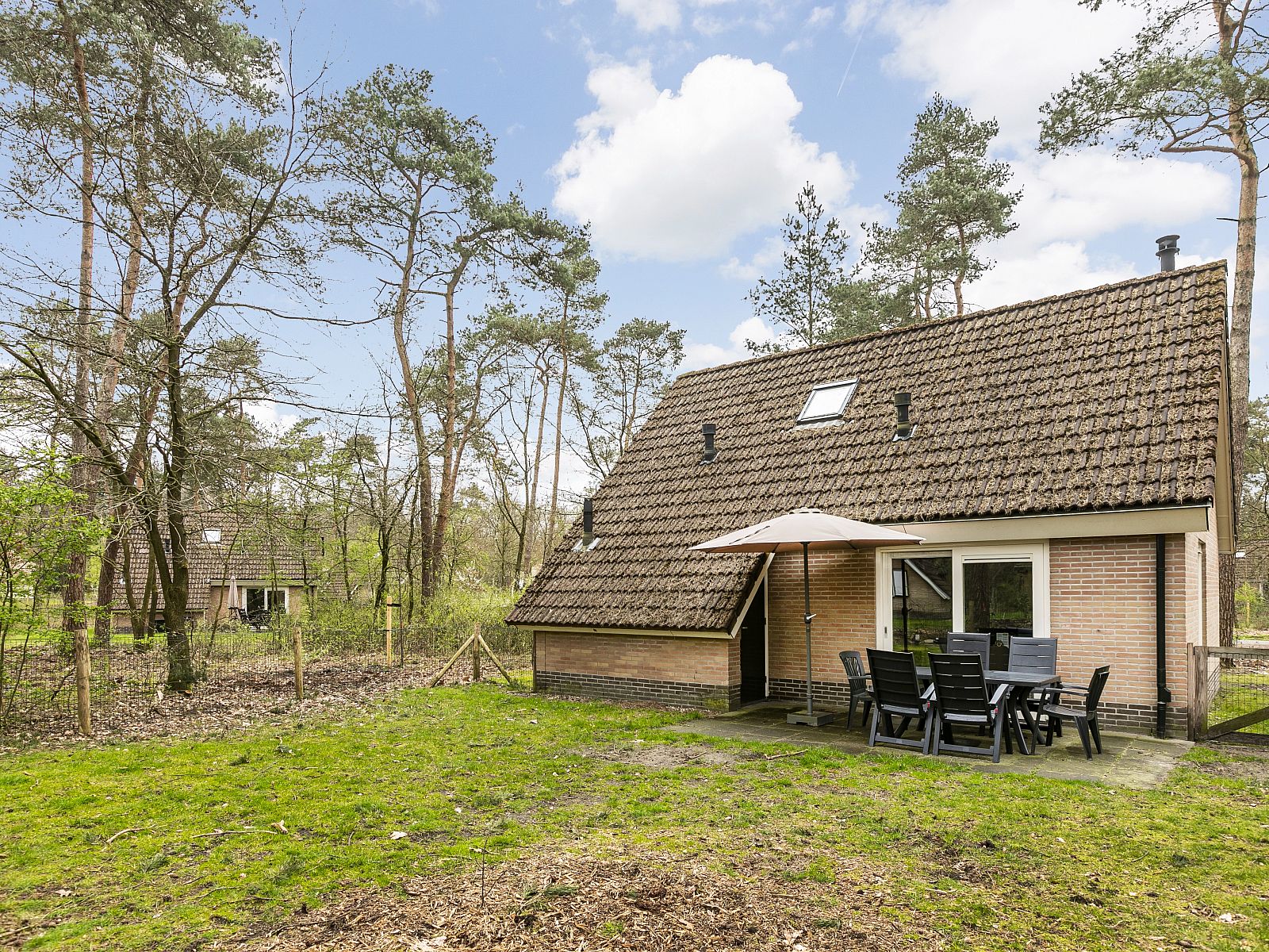 Unterkunft 5302143 - Bungalow Salland - Twenhaarsveld | 6-persoons hondenbungalow | 6CD