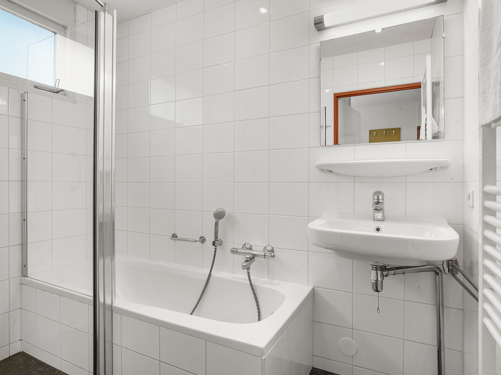 Guest house 5302157 - Bungalow Salland - Twenhaarsveld | 18-persoons reuniebungalow | 18C