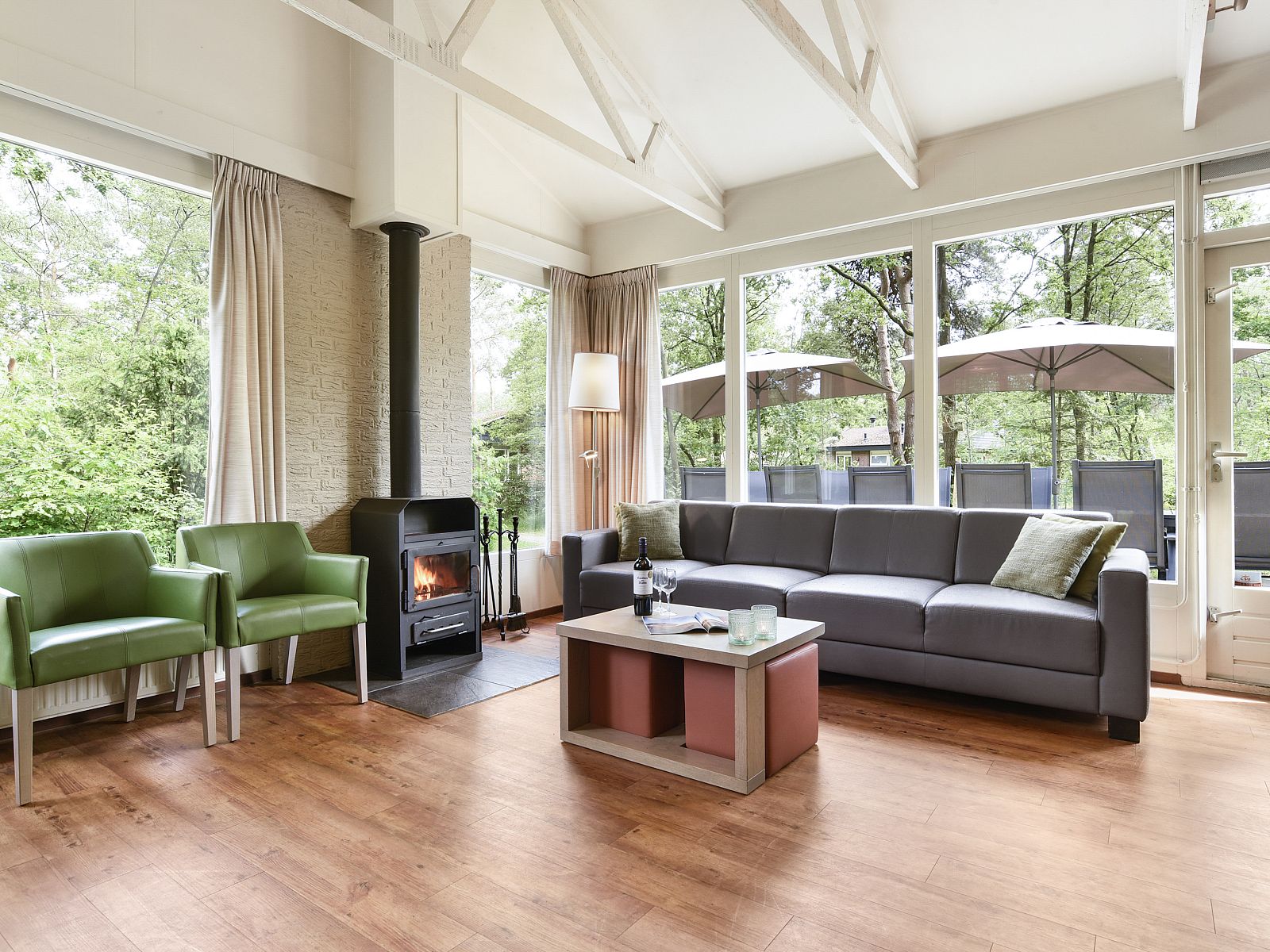 Guest house 5302157 - Bungalow Salland - Twenhaarsveld | 18-persoons reuniebungalow | 18C