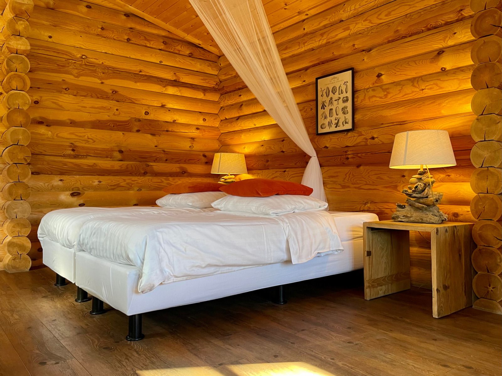 Unterkunft 5302161 - Ferienhaus Salland - Romantic Lodge met hottub&bad