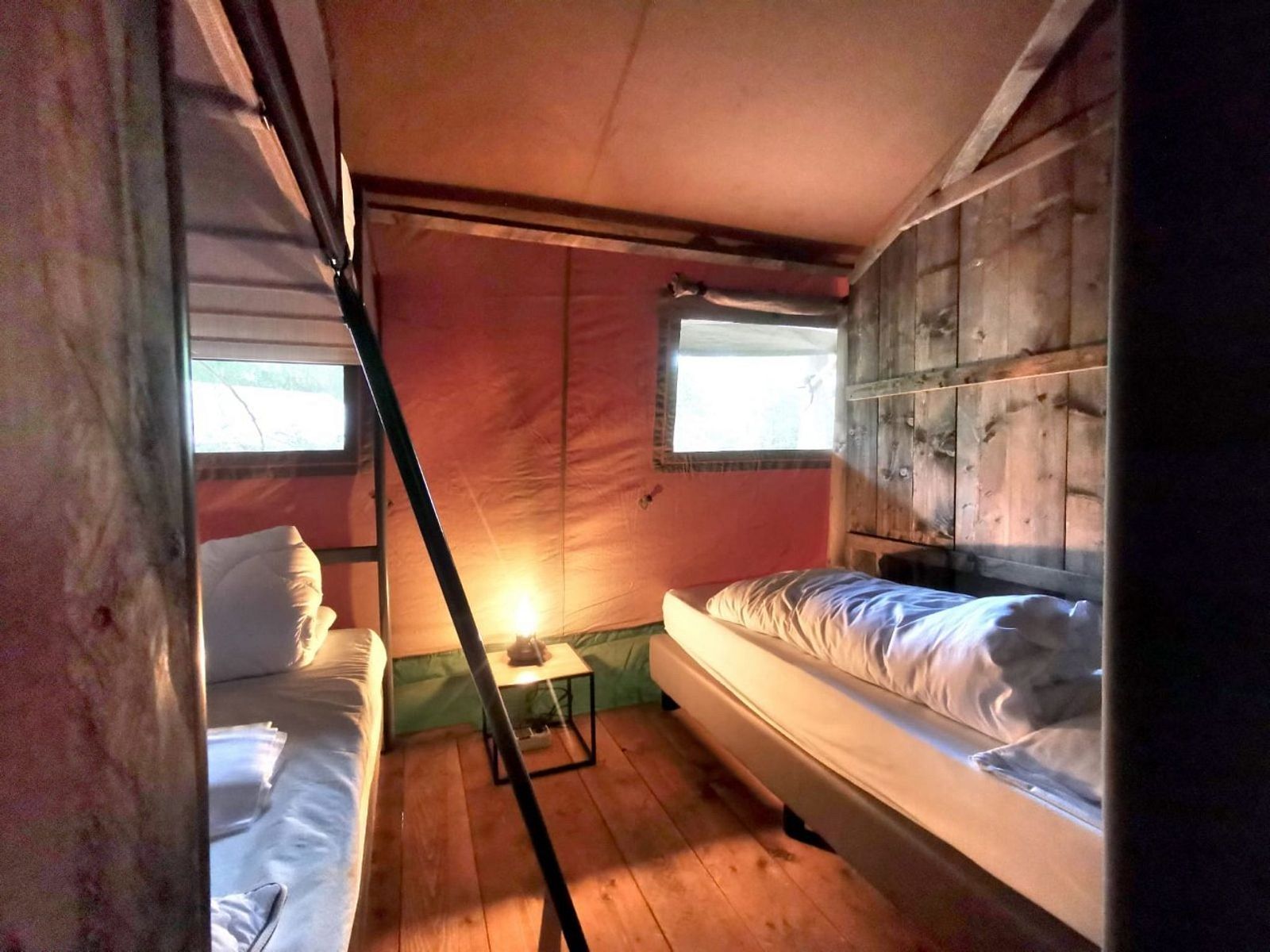 Verblijf 5302174 - Vakantiewoning Salland - Vakantiehuis Outdoors Holten - Glamping tent bad