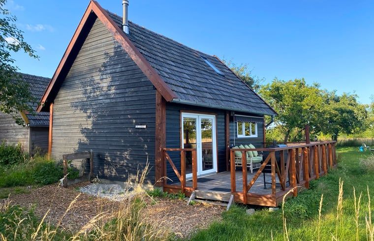 Cottage in Wijhe with wooden veranda in Salland, Overijssel.