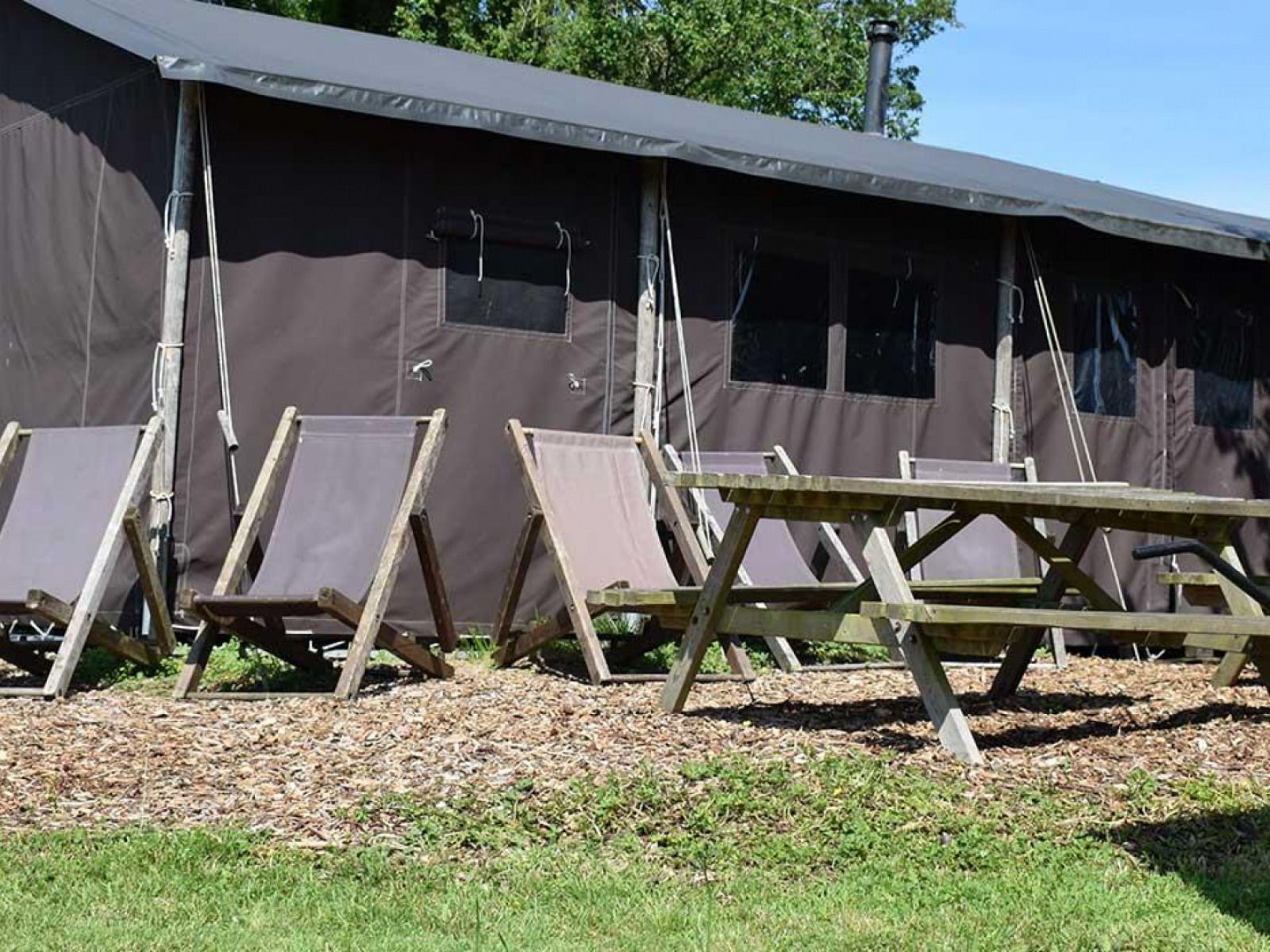 Verblijf 531207 - Tenthuis Salland - Tenthuis met warme privédouche bij de boer