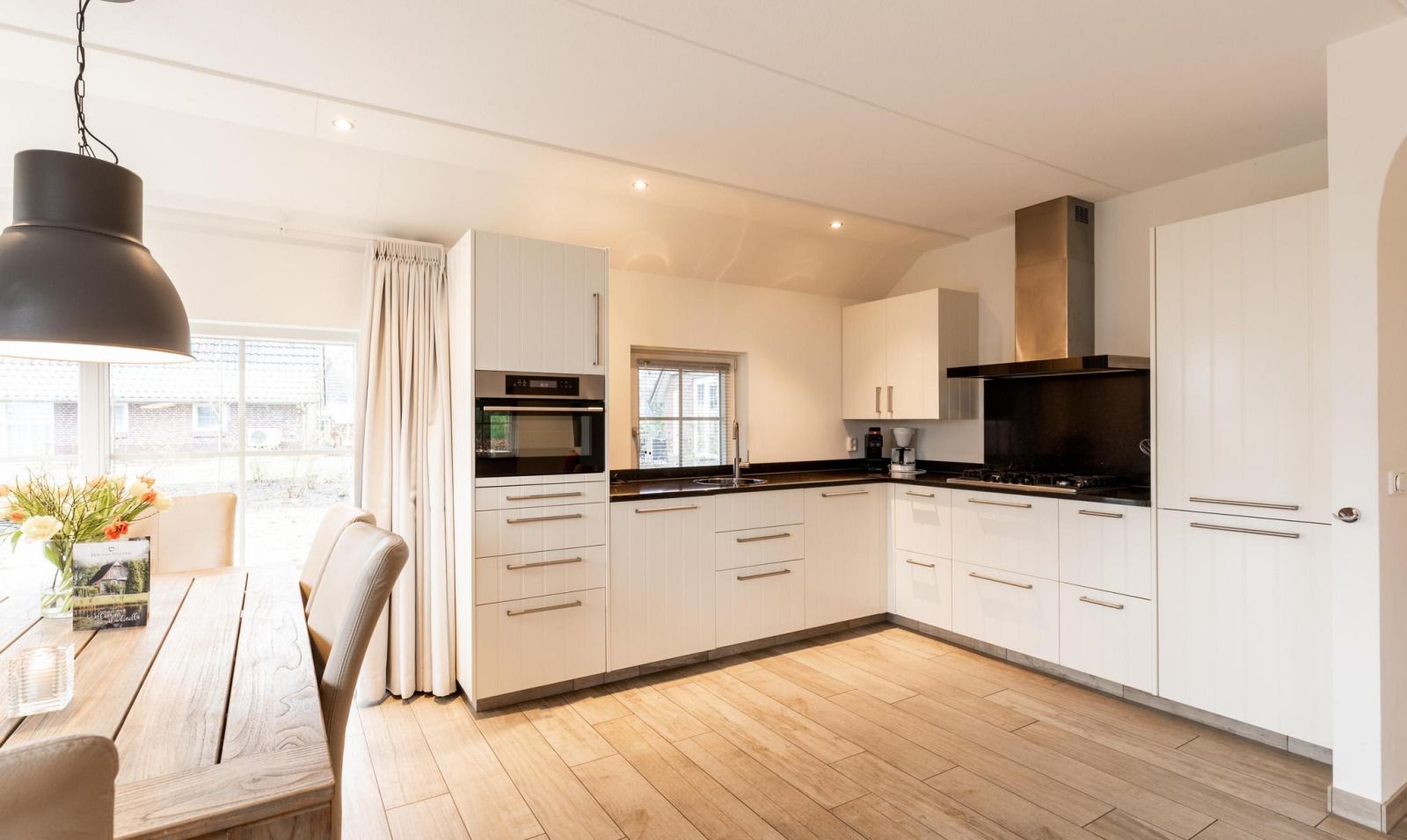 Verblijf 532249 - Vakantiewoning Salland - Wellness Lodge XXL