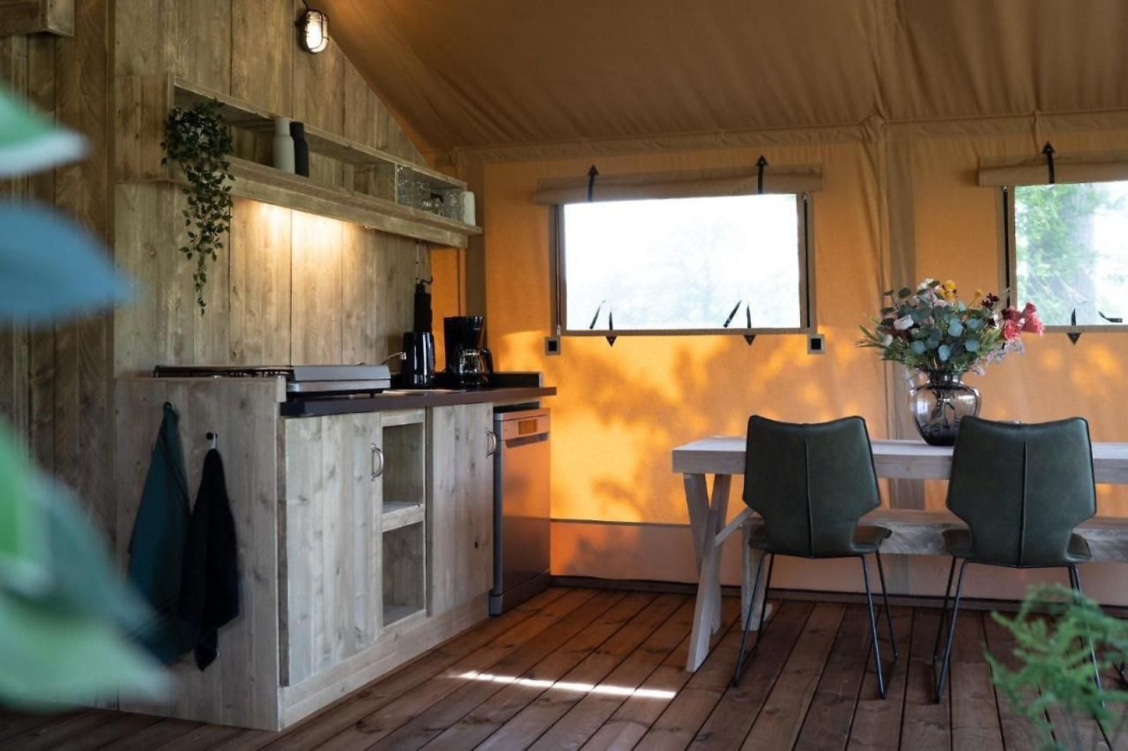 Guest house 533710 - Tent house Salland - Glampingtent Jannie