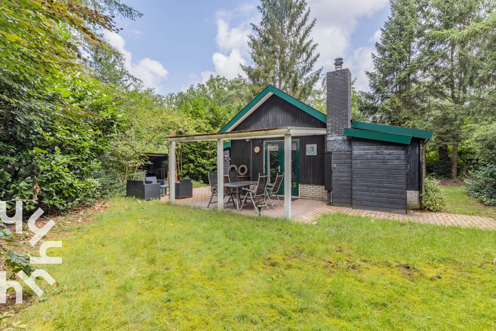 Ferienhaus OV260 in Beerze, Vechtstreek, Overijssel mit gemuetlicher Veranda und gruener Umgebung fuer ultimative Entspannung in der Natur.