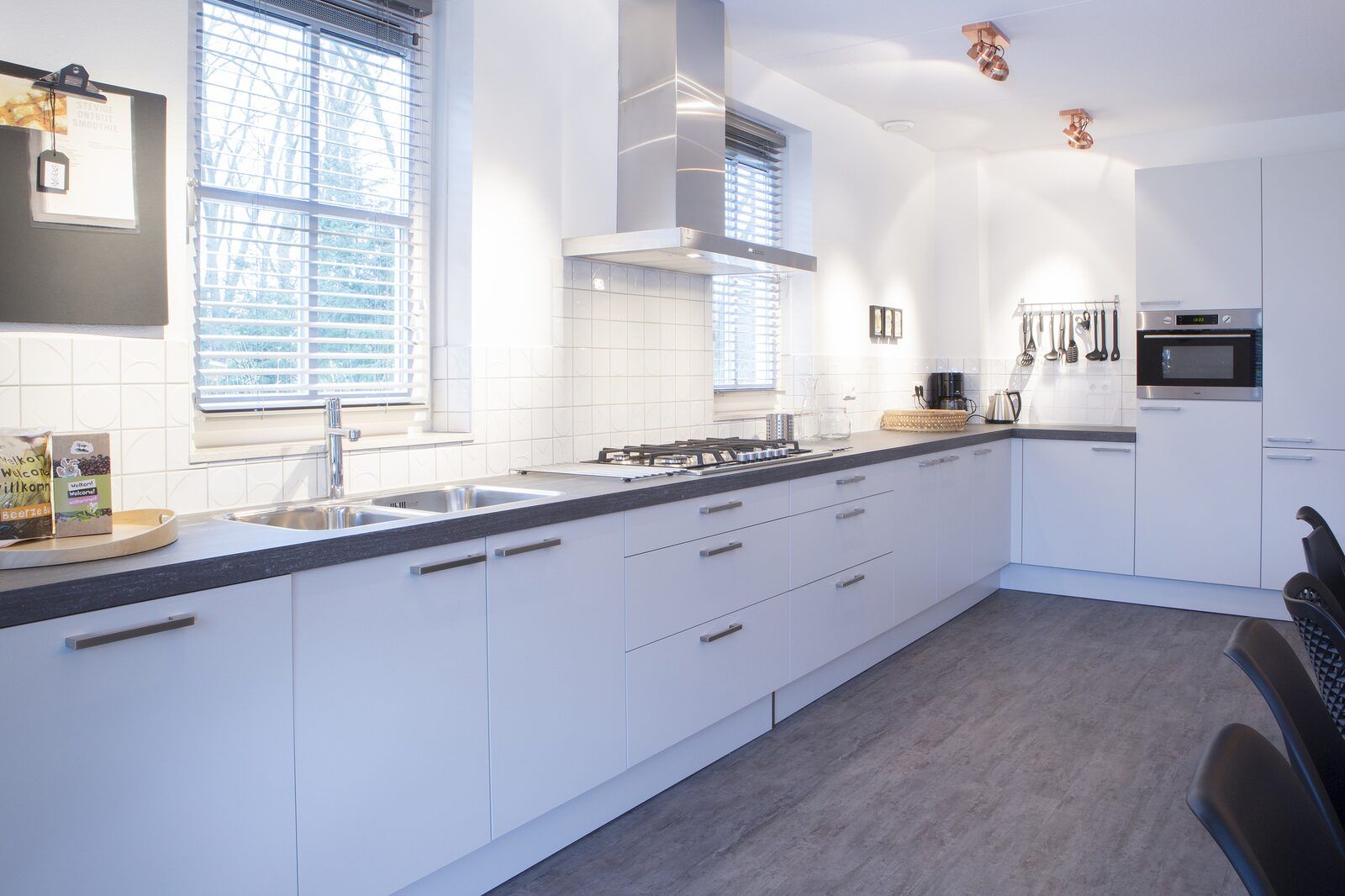 Guest house 540221 - Holiday property Vechtstreek - Familiehuis de Jeneverbes