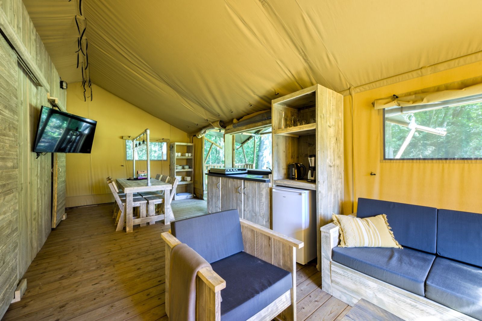 Guest house 540550 - Tent house Vechtstreek - «Buitenplaats Gerner 8»