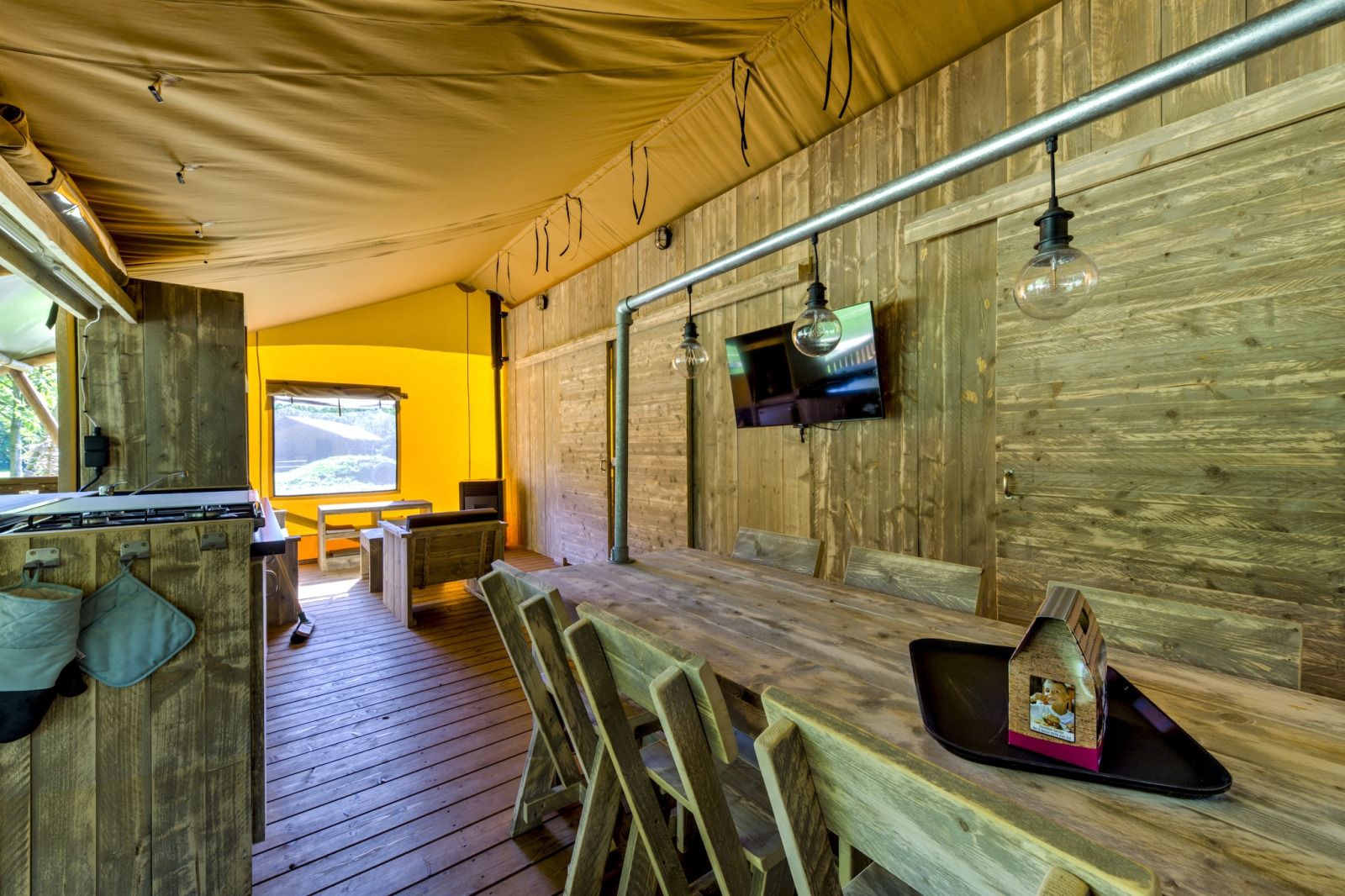 Guest house 540550 - Tent house Vechtstreek - «Buitenplaats Gerner 8»