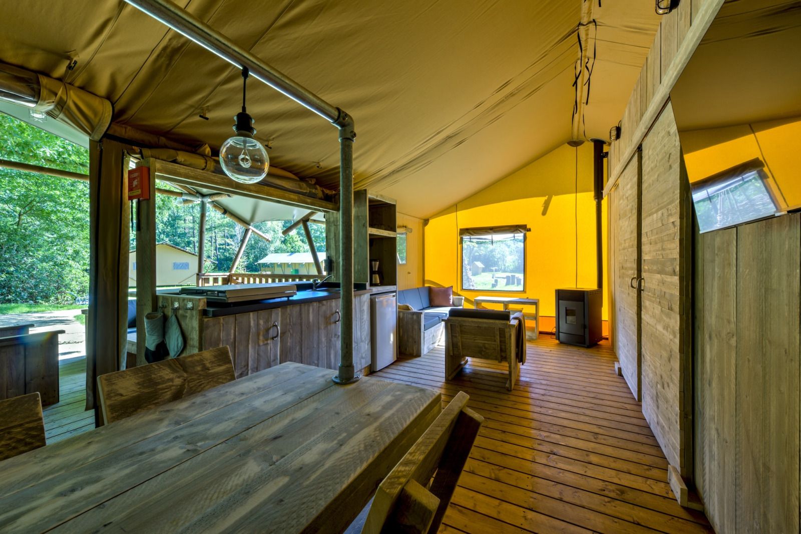Guest house 540550 - Tent house Vechtstreek - «Buitenplaats Gerner 8»