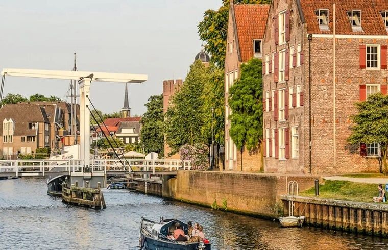Historische Stadt in der Naehe von Haus in Dalfsen, Ferienunterkunft in Overijssel.