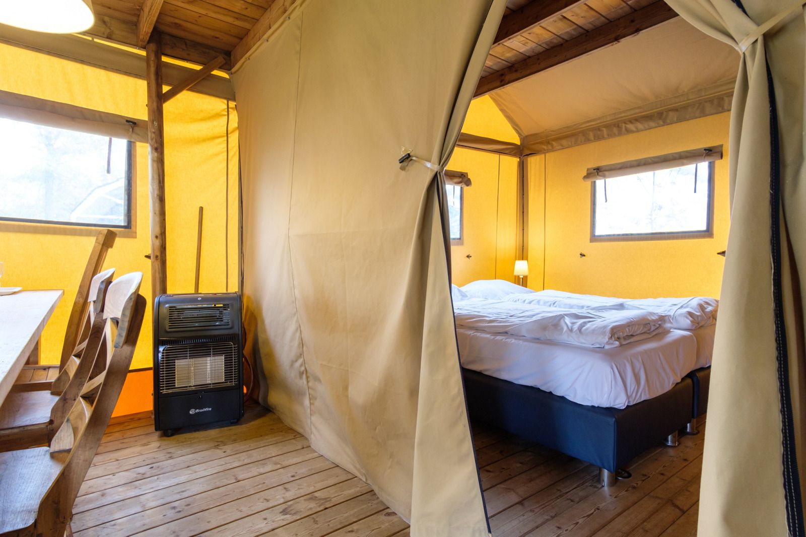 Guest house 541127 - Tent house Vechtstreek - Verandalodge