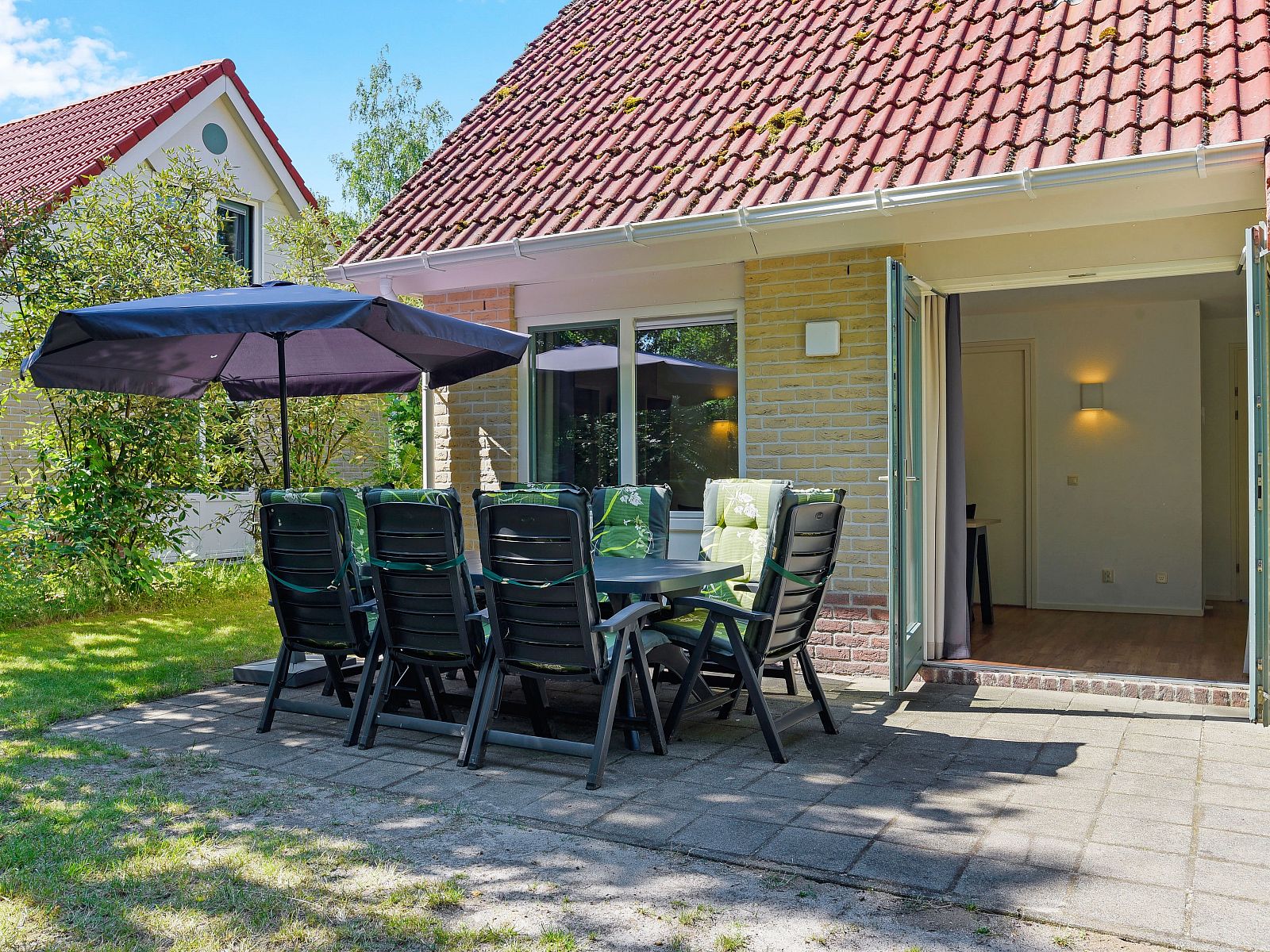 Guest house 542333 - Bungalow Vechtstreek - De Vlegge | 8-persoons bungalow | 8E