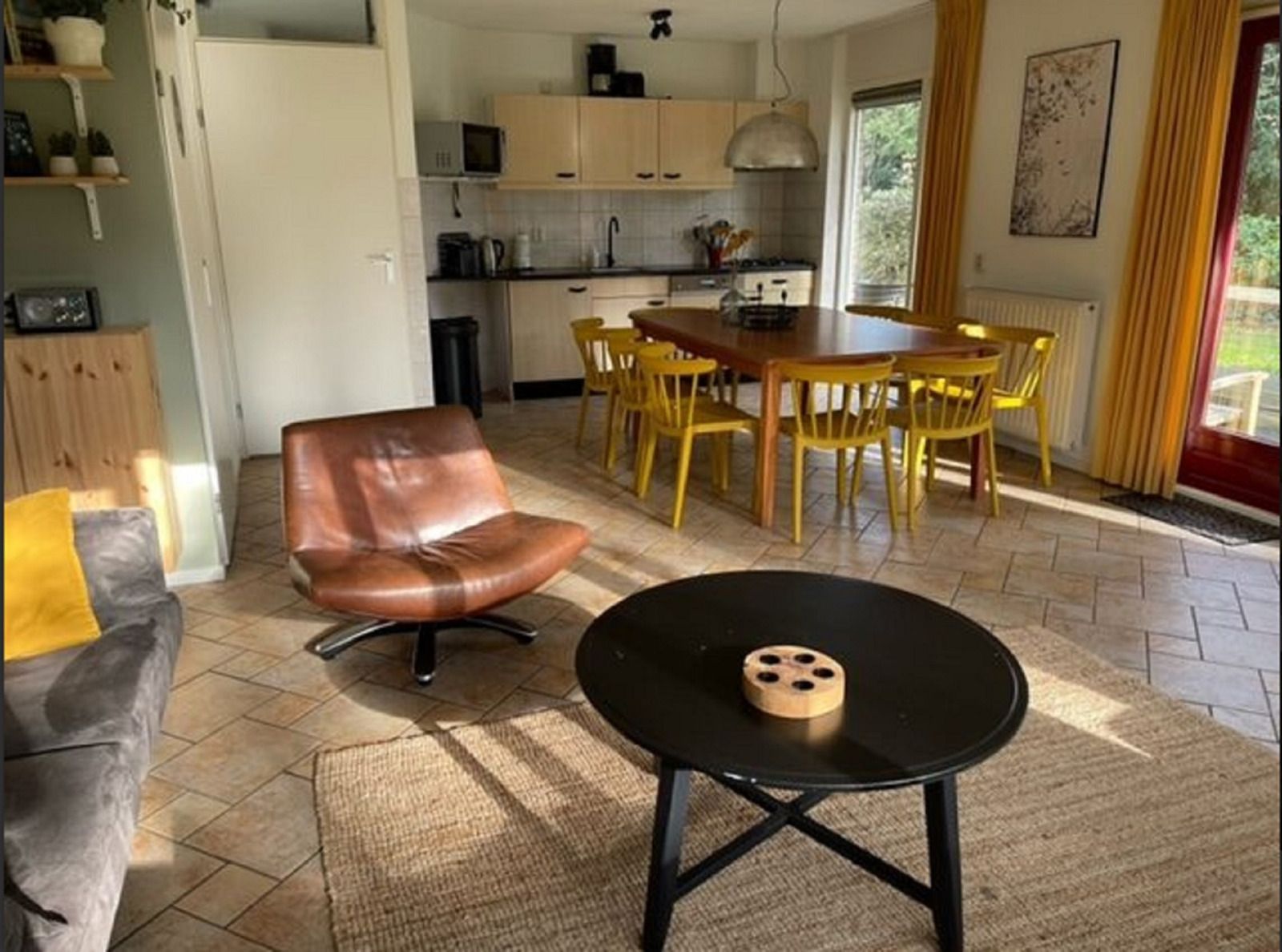 Gezellige slaapkamer met twee bedden in OV677 vakantiehuis, Lemele, Vechtstreek.